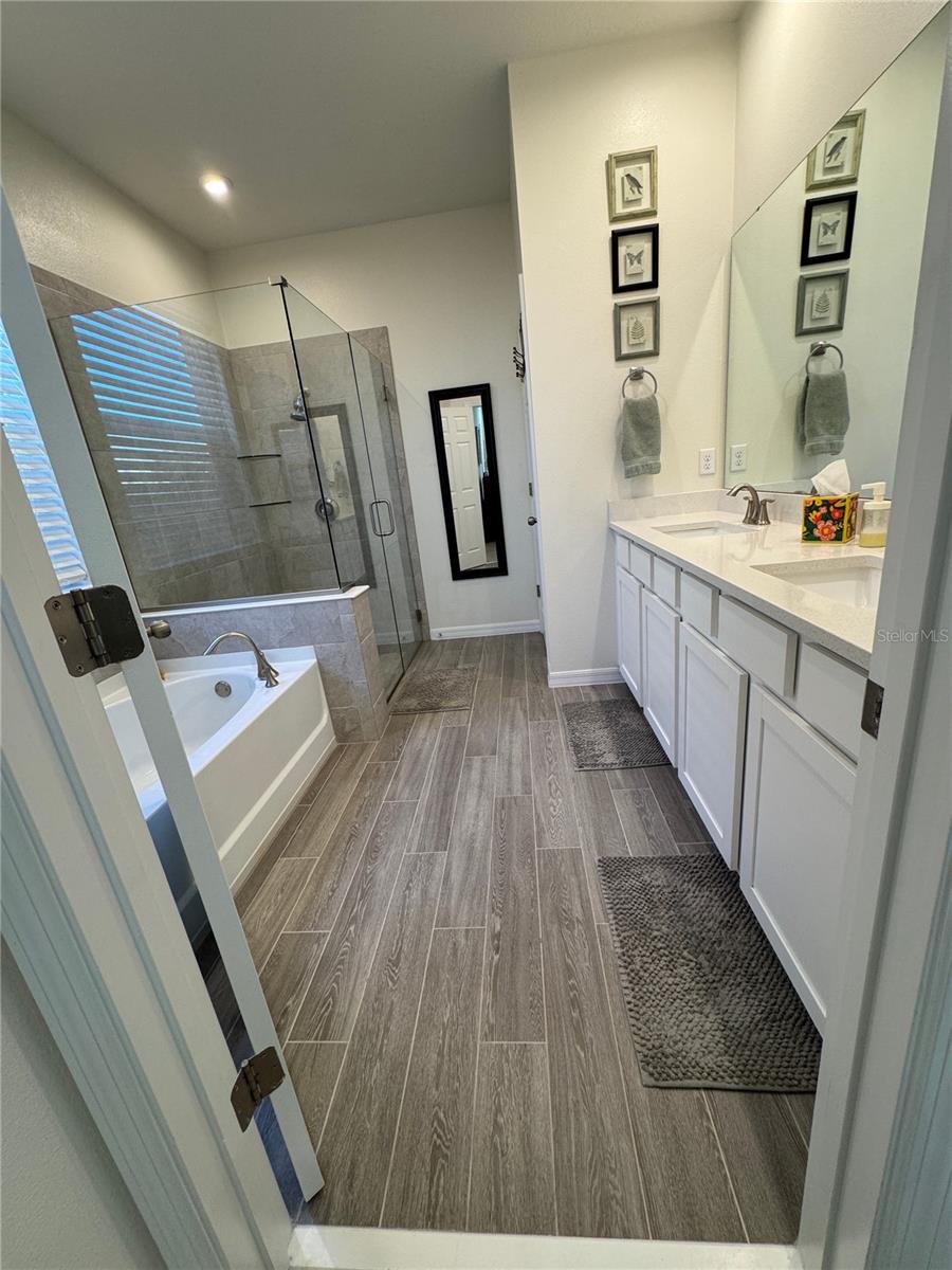 Image 20 of 33 For 9068 Exploration Avenue