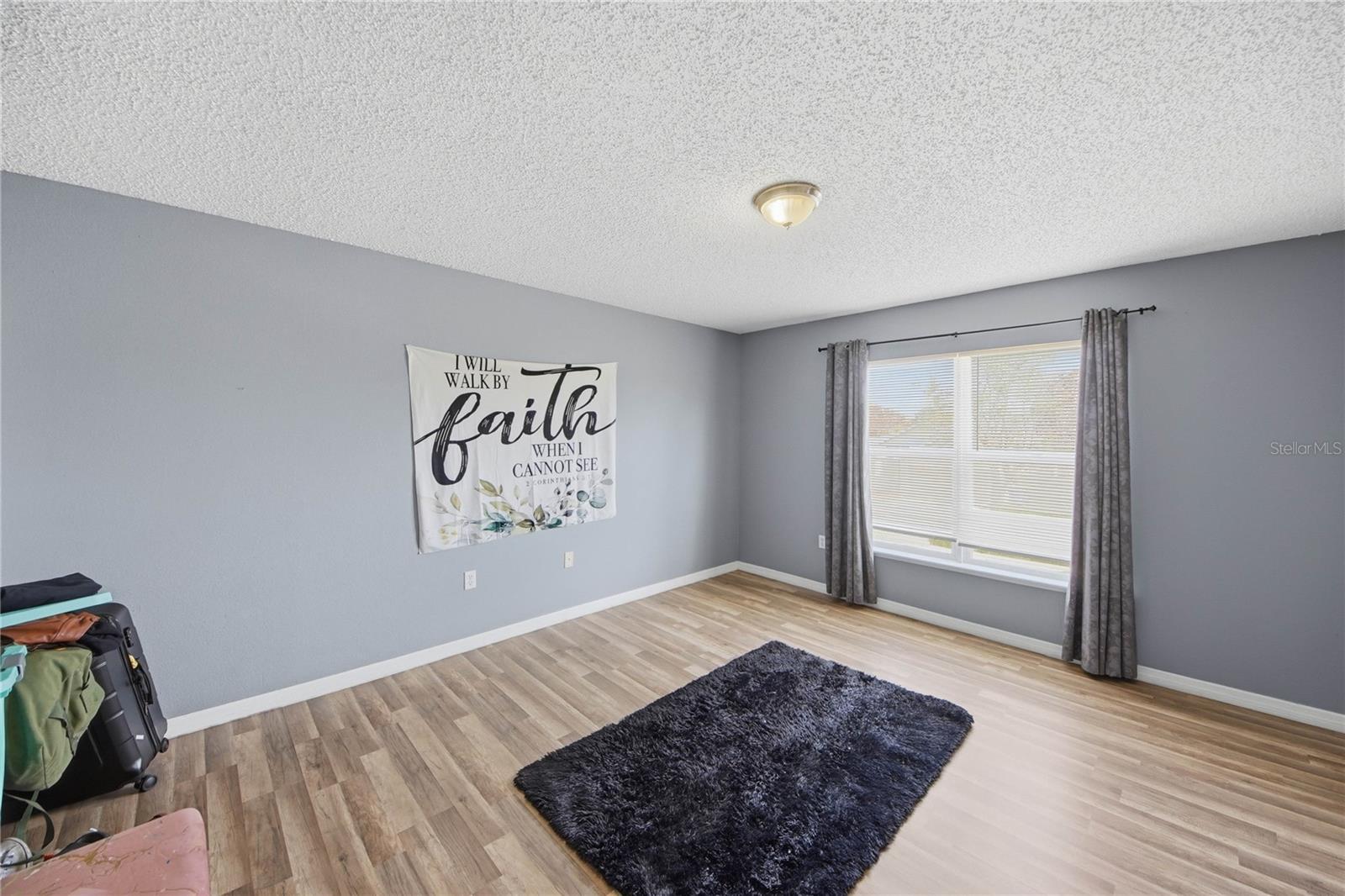 Image 10 of 29 For 1912 Maury Road