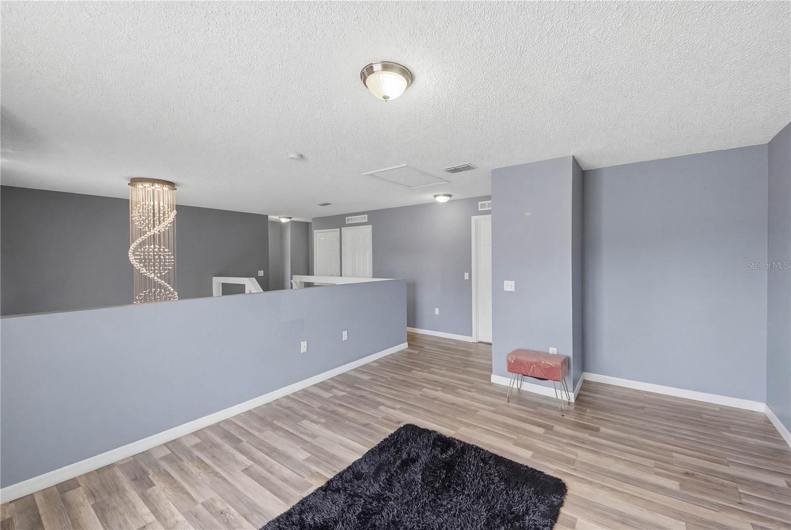 Image 12 of 29 For 1912 Maury Road