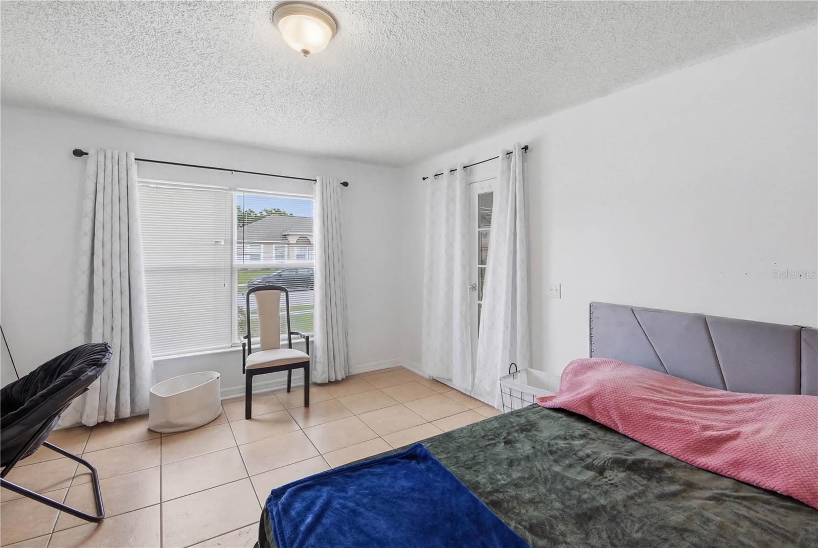 Image 19 of 29 For 1912 Maury Road