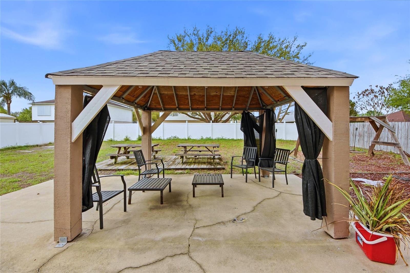 Image 24 of 29 For 1912 Maury Road