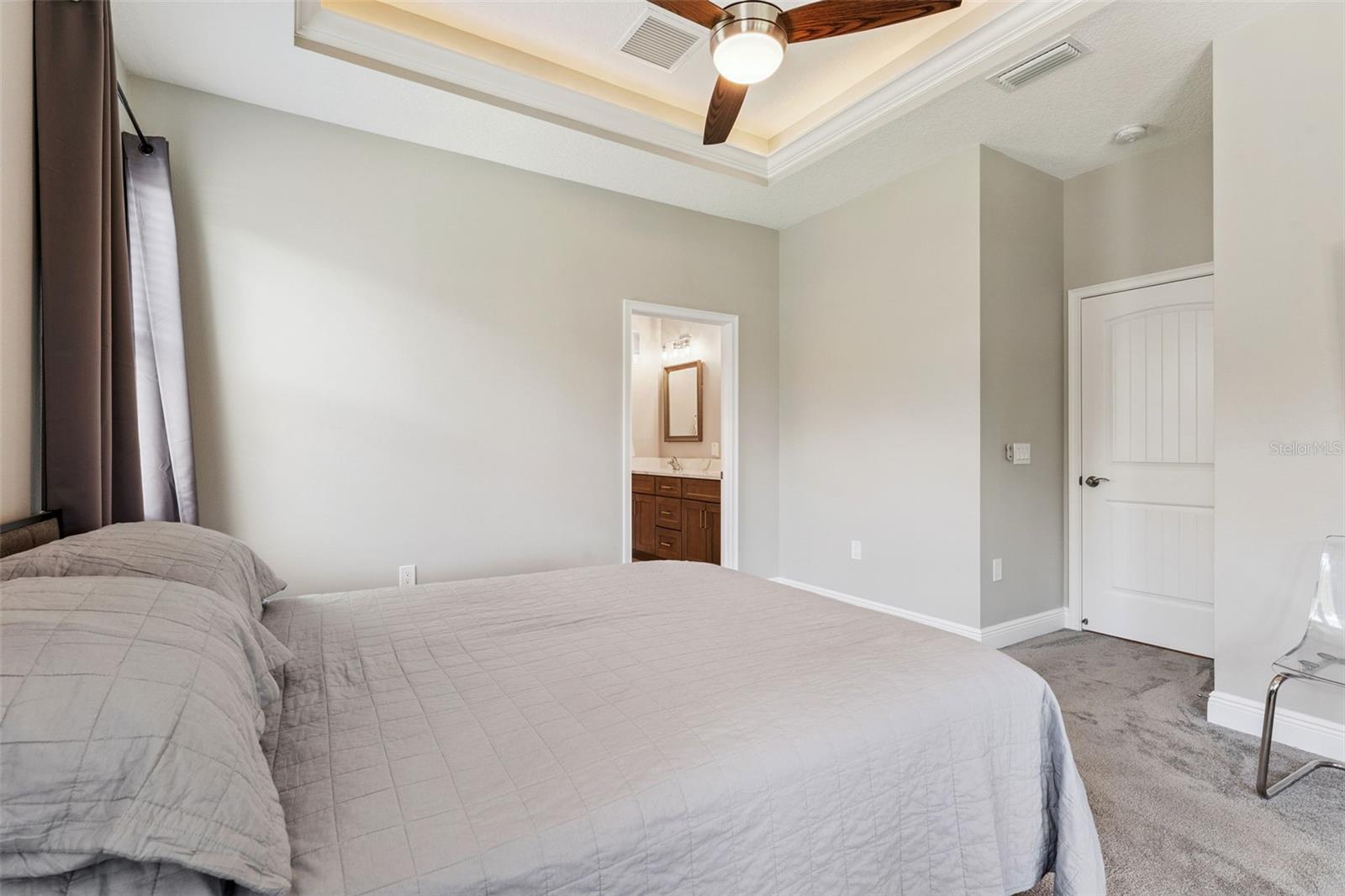 Image 13 of 36 For 2221 Tropic Street