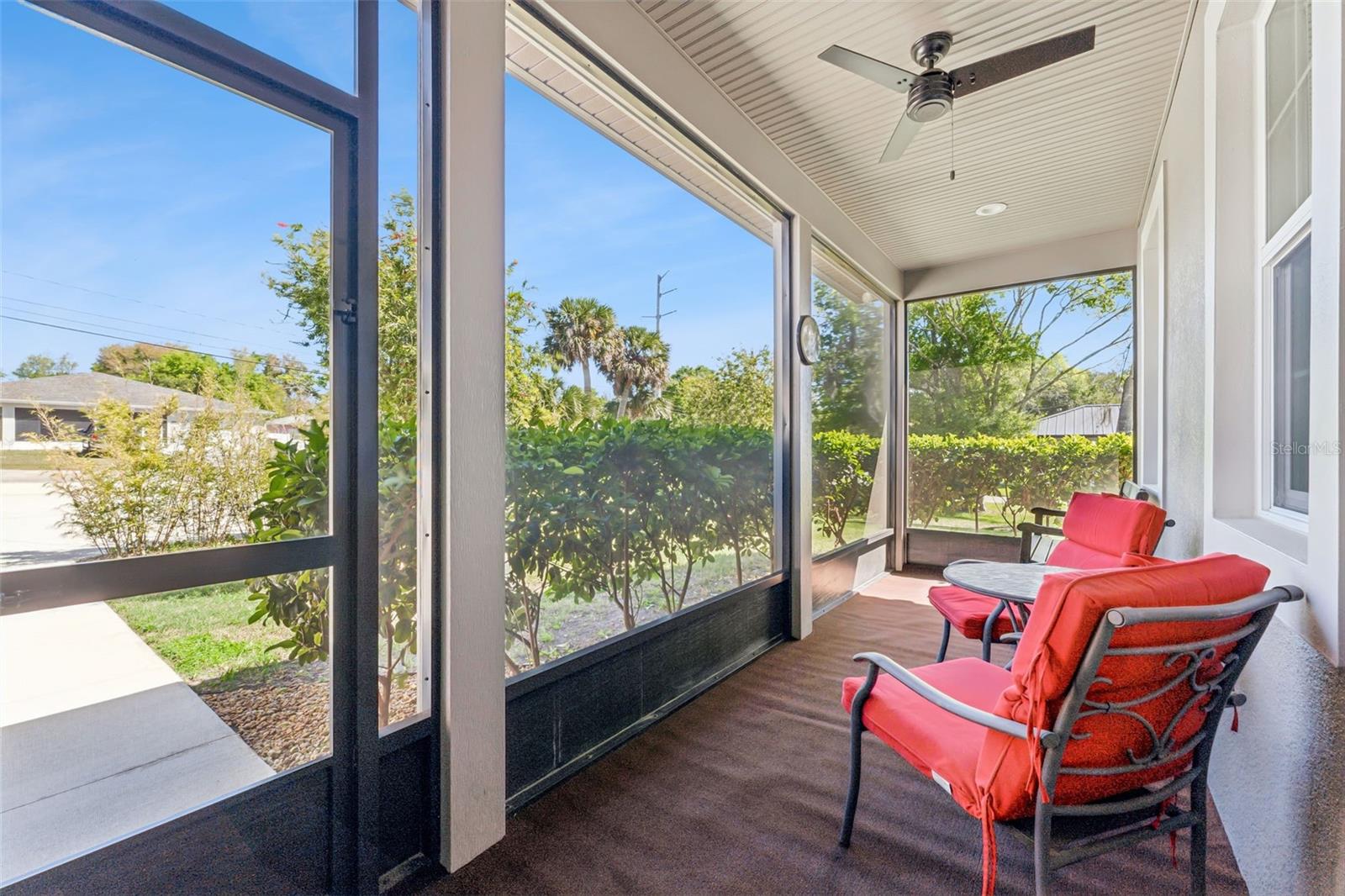 Image 28 of 36 For 2221 Tropic Street