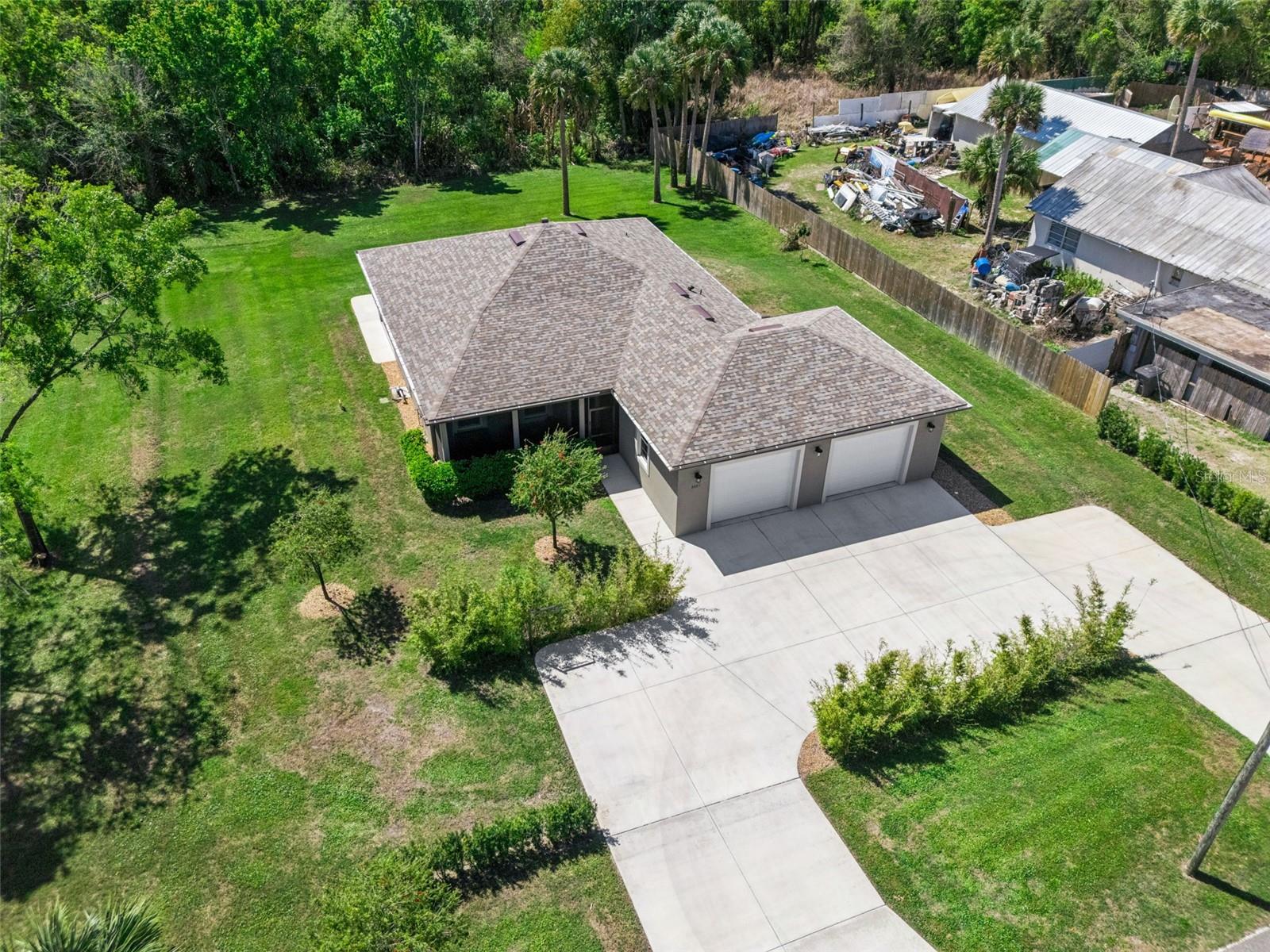 Image 33 of 36 For 2221 Tropic Street