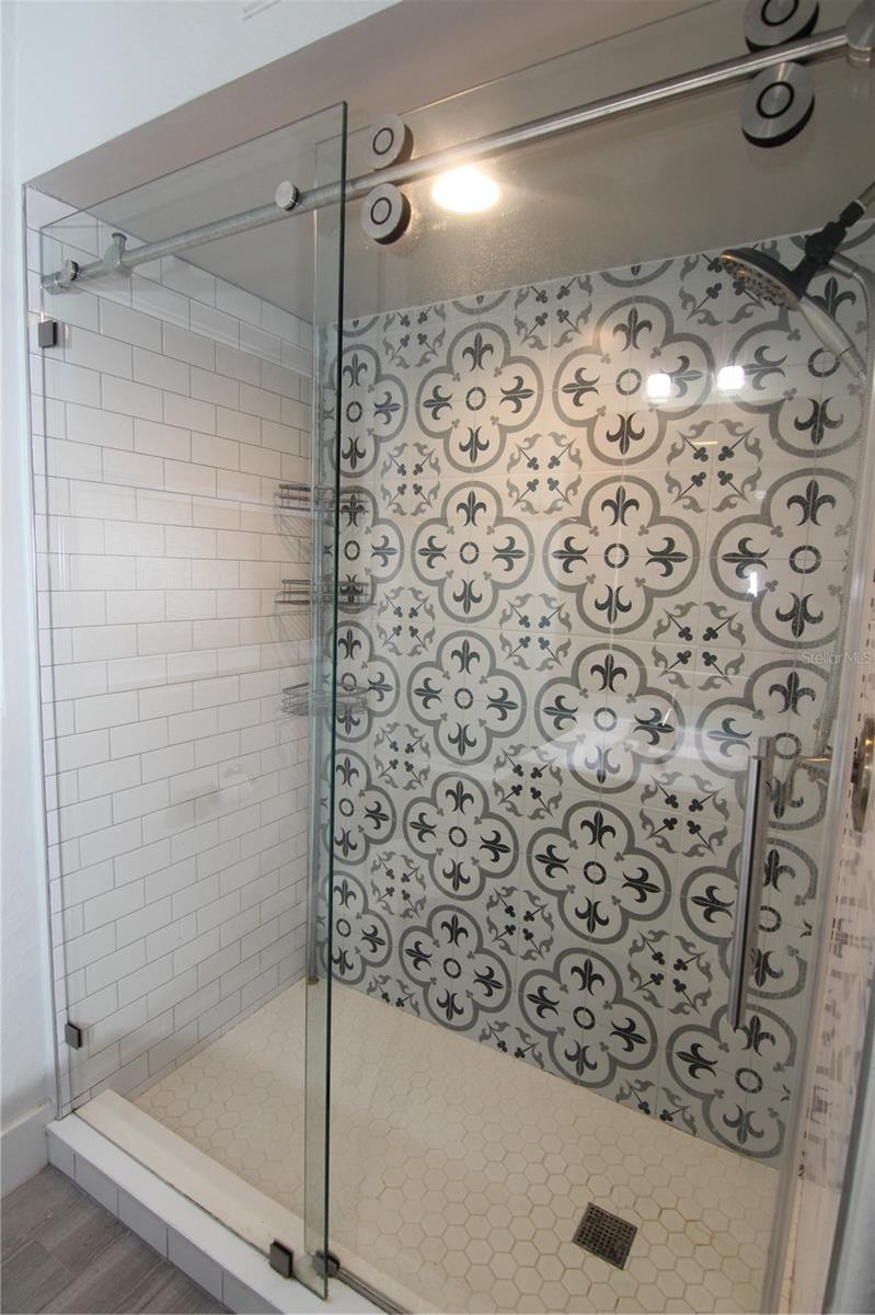 Image 15 of 20 For 1936 Essex Place