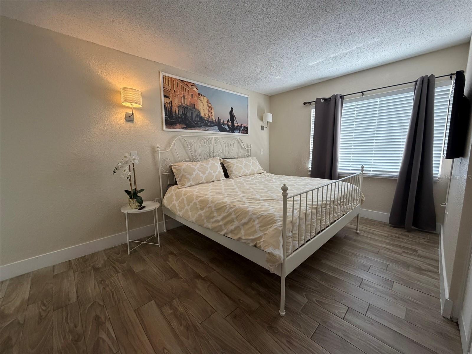 Image 12 of 20 For 4735 Texas Avenue 4735d