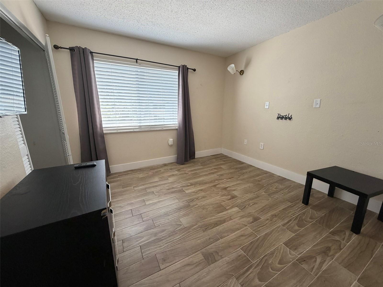 Image 17 of 20 For 4735 Texas Avenue 4735d