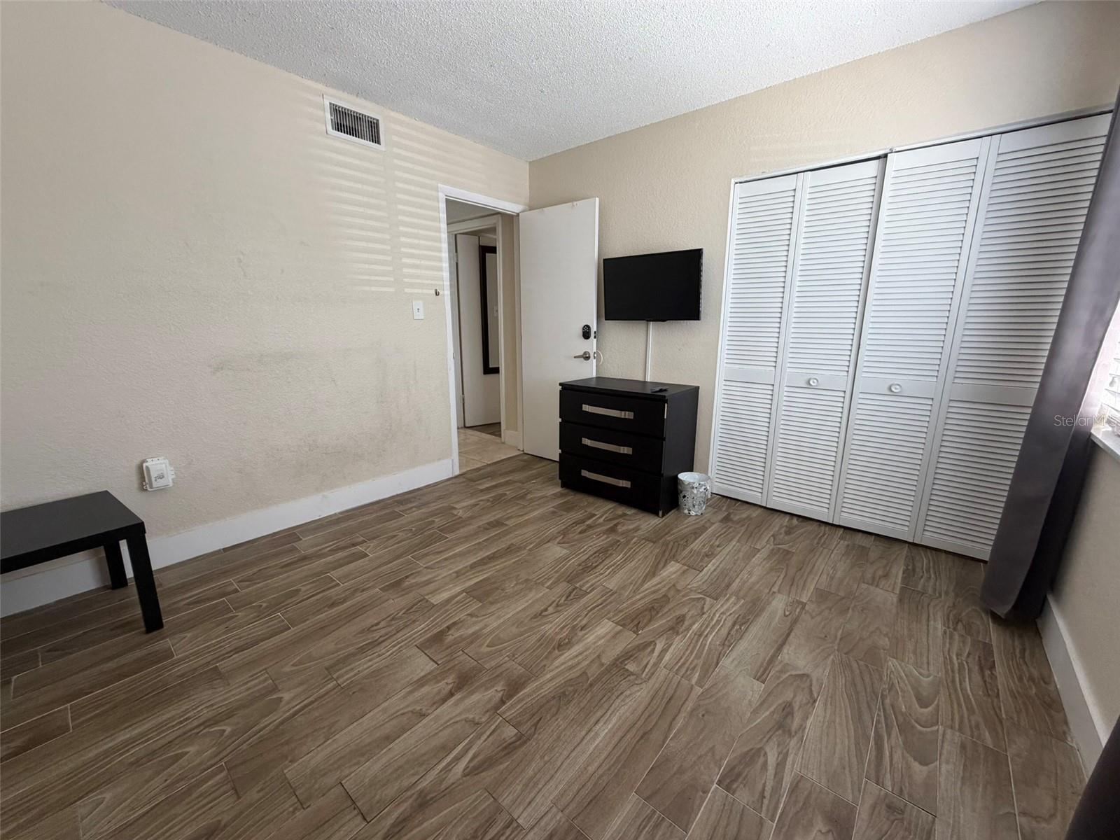 Image 18 of 20 For 4735 Texas Avenue 4735d