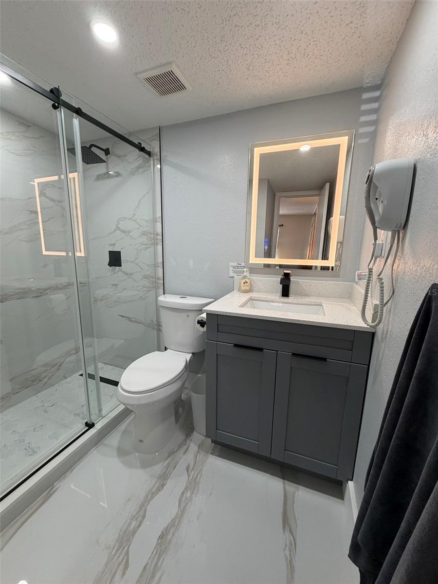 Image 19 of 20 For 4735 Texas Avenue 4735d