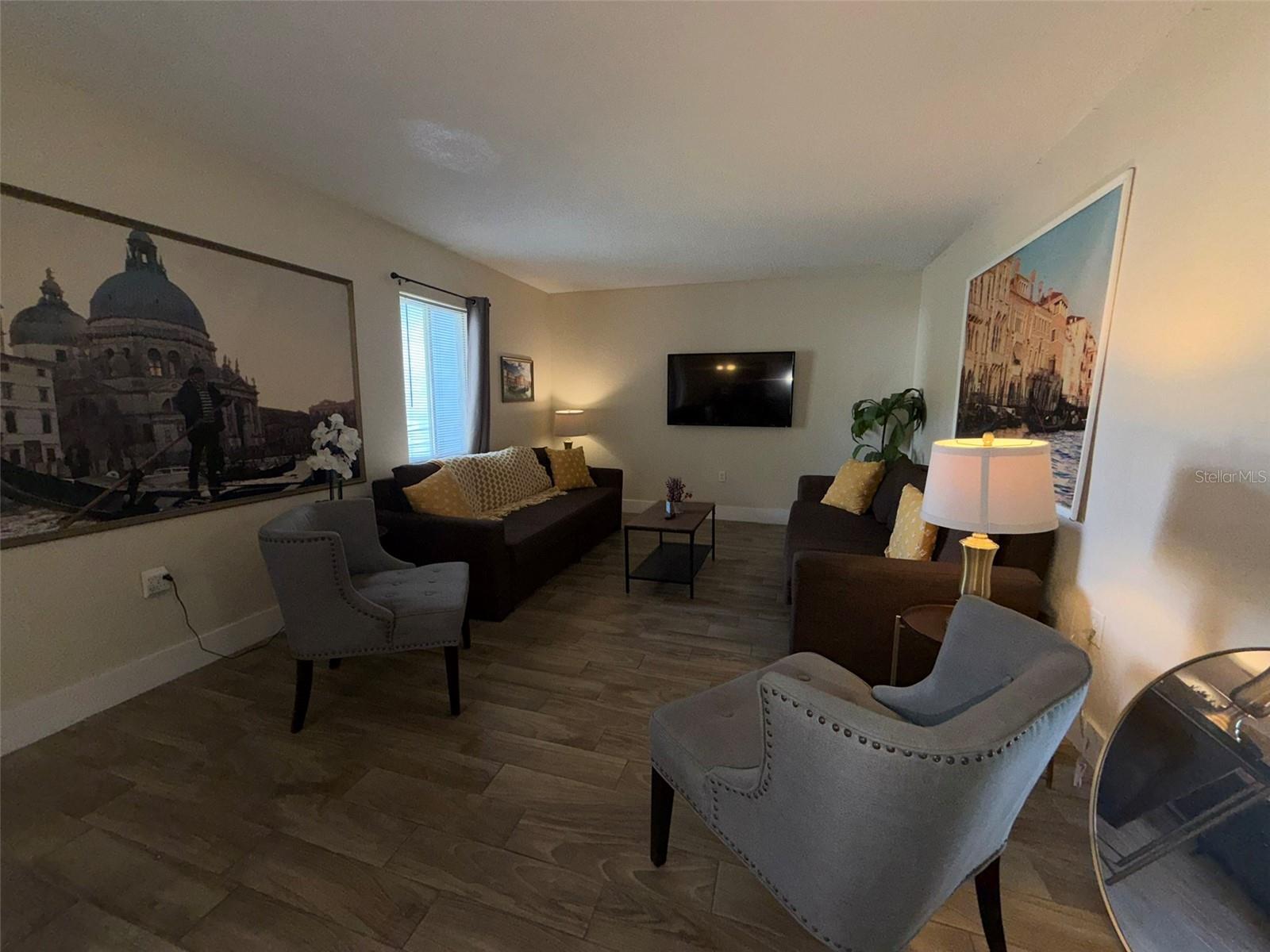 Image 7 of 20 For 4735 Texas Avenue 4735d