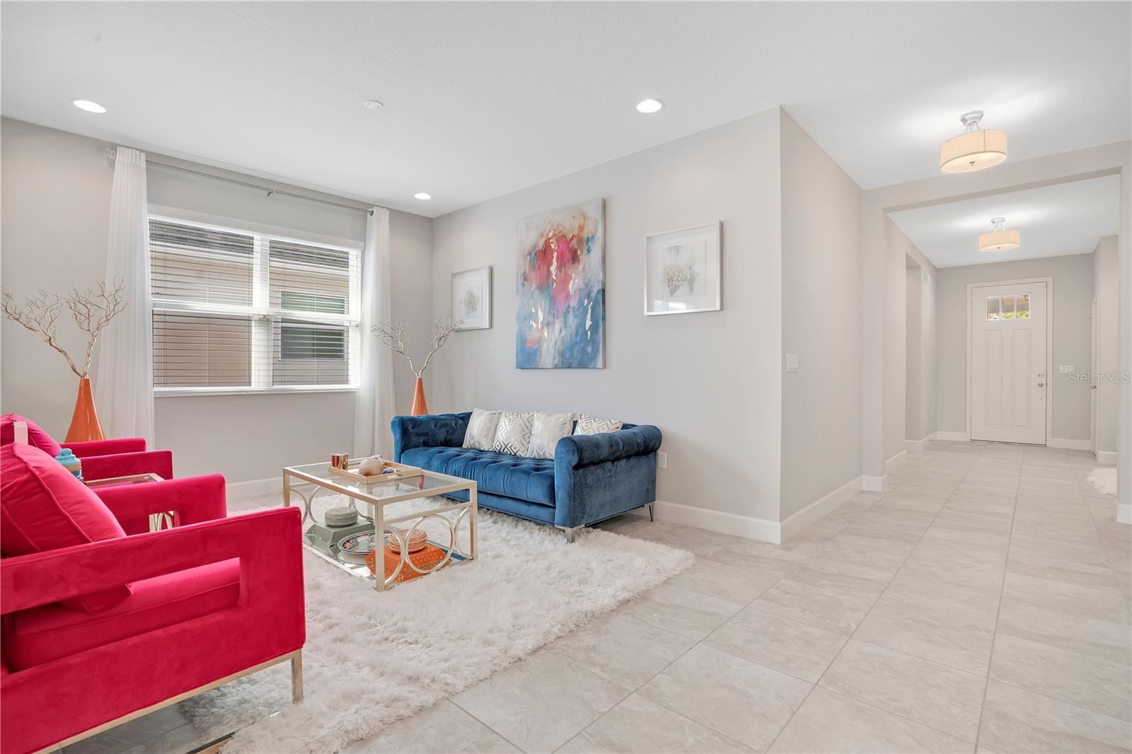 Image 15 of 56 For 11537 Chateaubriand Avenue