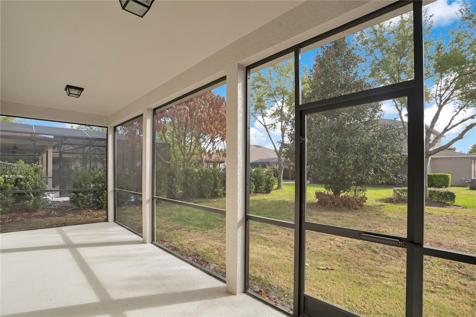 Image 44 of 56 For 11537 Chateaubriand Avenue