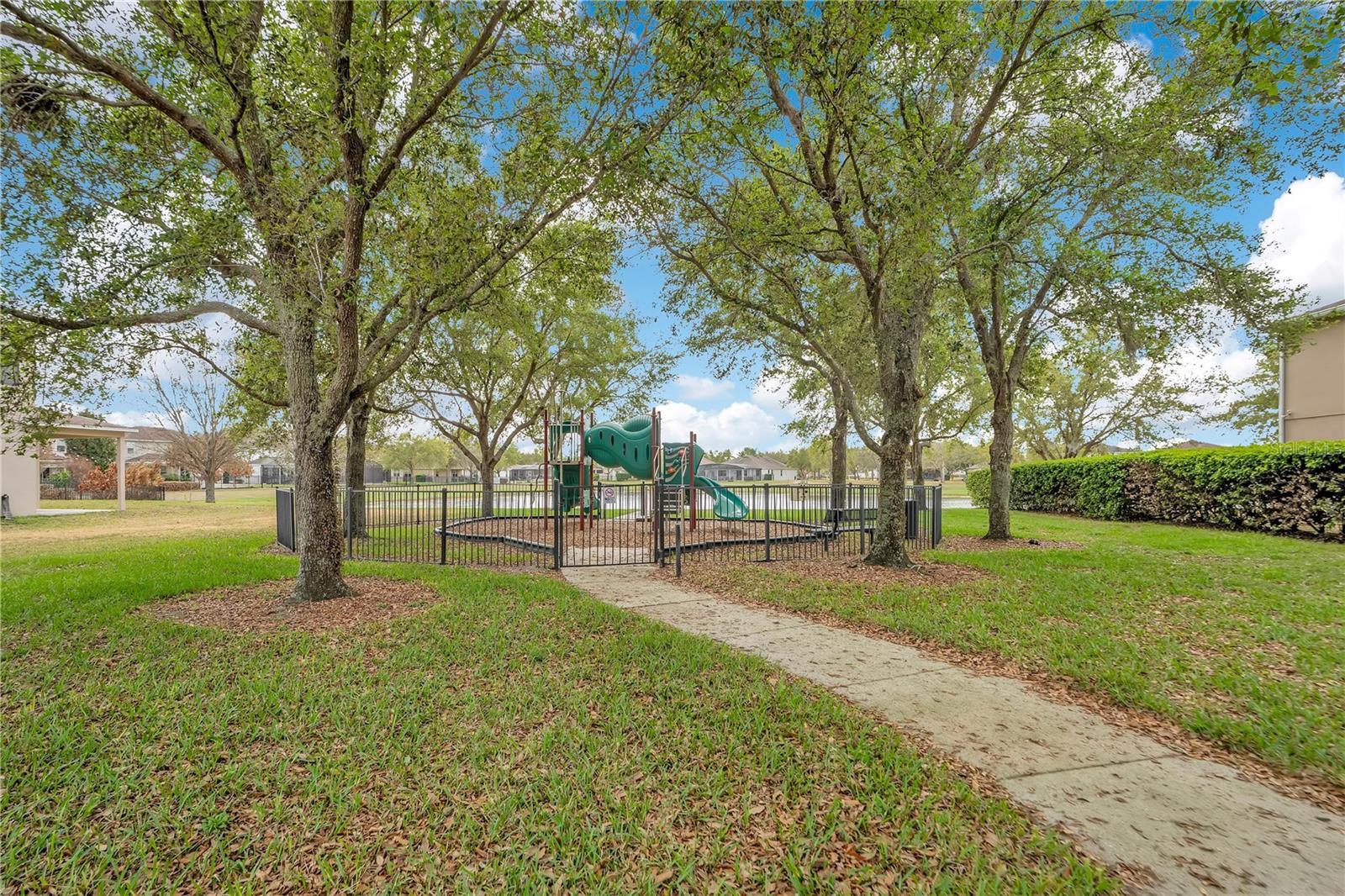 Image 53 of 56 For 11537 Chateaubriand Avenue