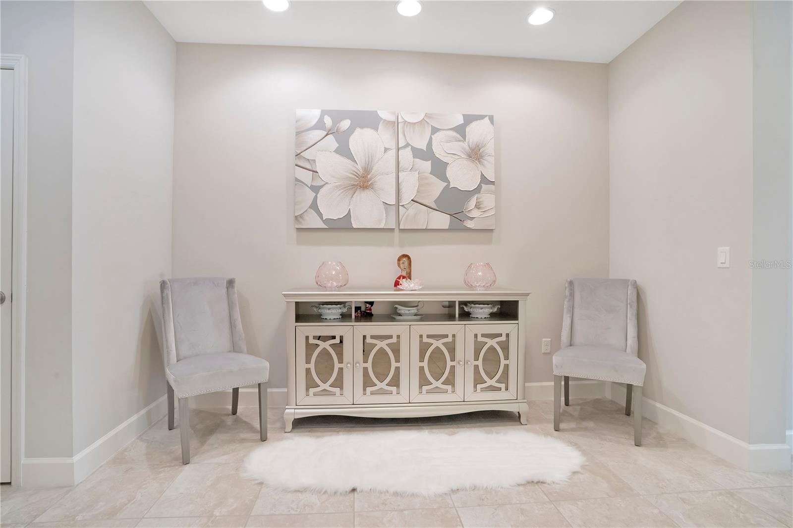 Image 8 of 56 For 11537 Chateaubriand Avenue