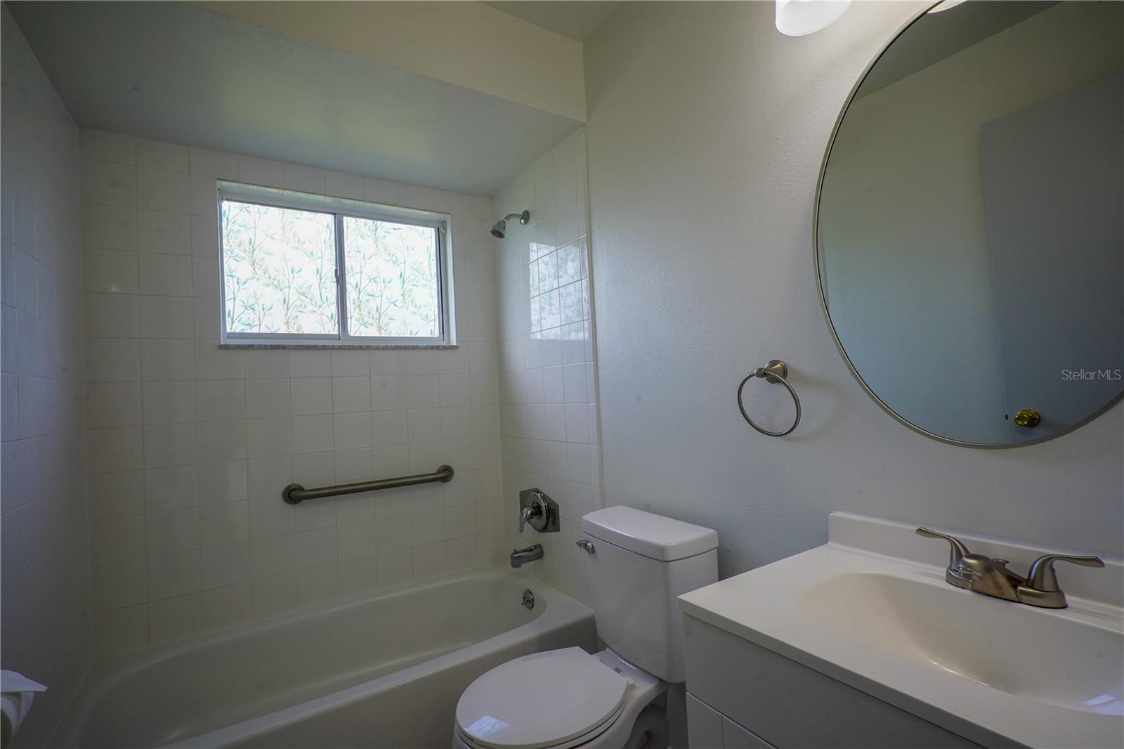 Image 23 of 36 For 3240 Pineridge Circle