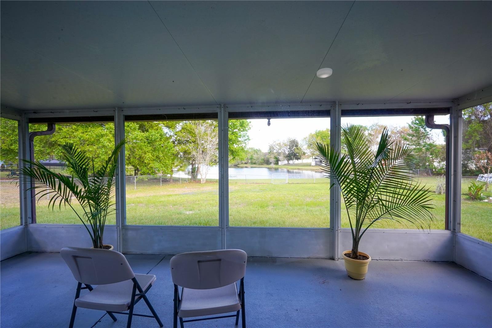 Image 26 of 36 For 3240 Pineridge Circle