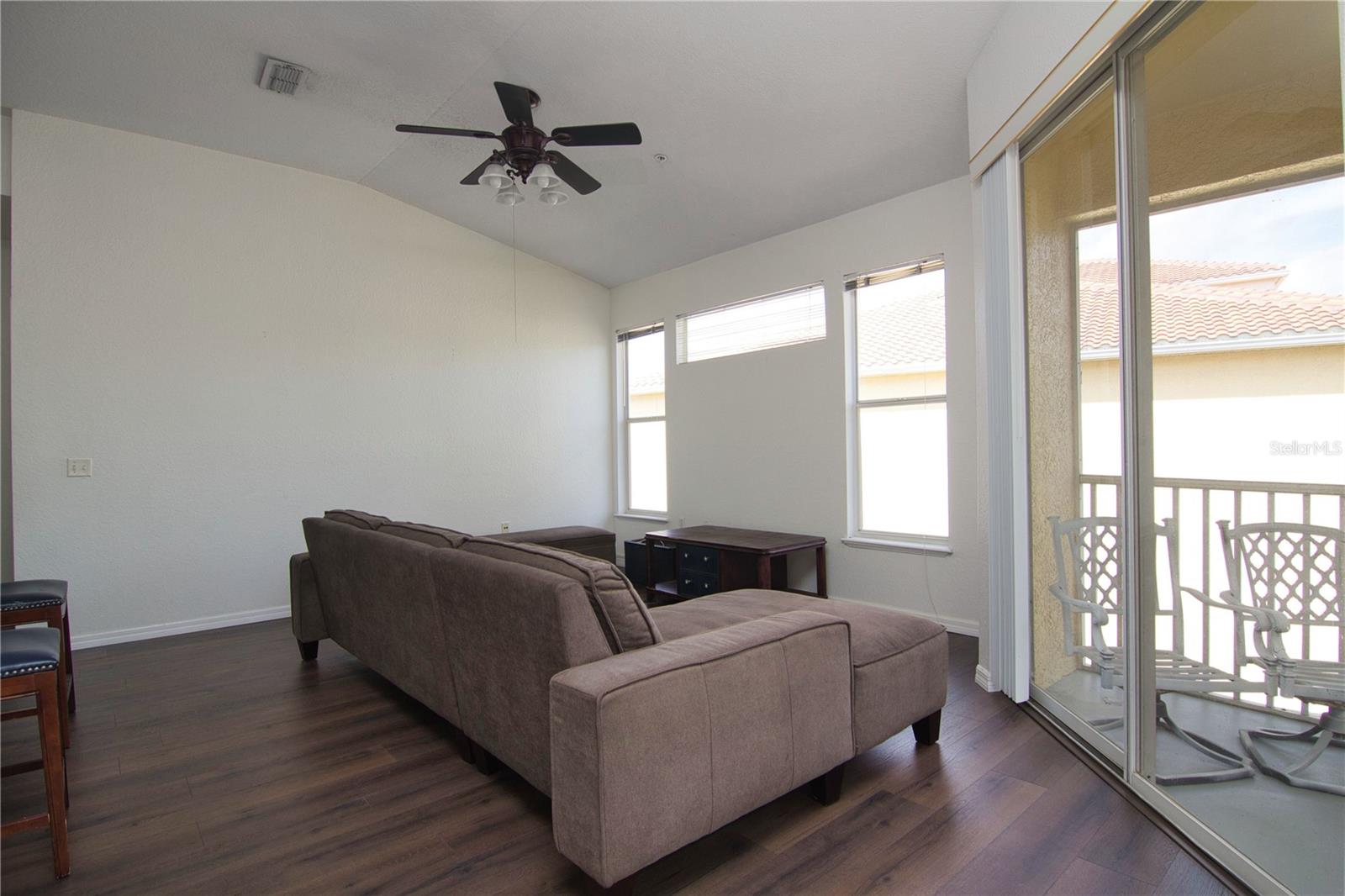 Image 9 of 13 For 1125 Lake Shadow Circle 5311