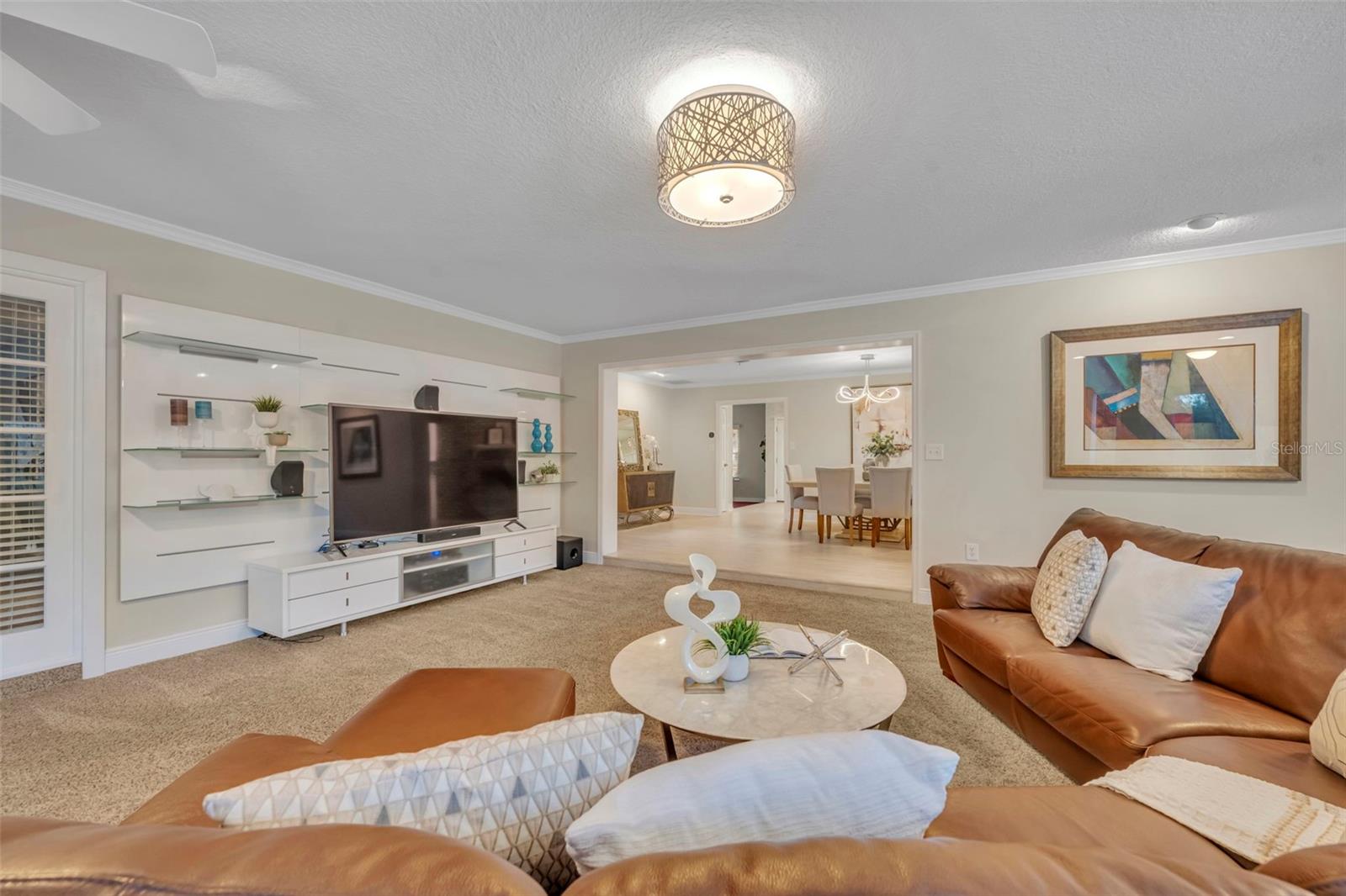 Image 18 of 44 For 1180 Banbury Trail