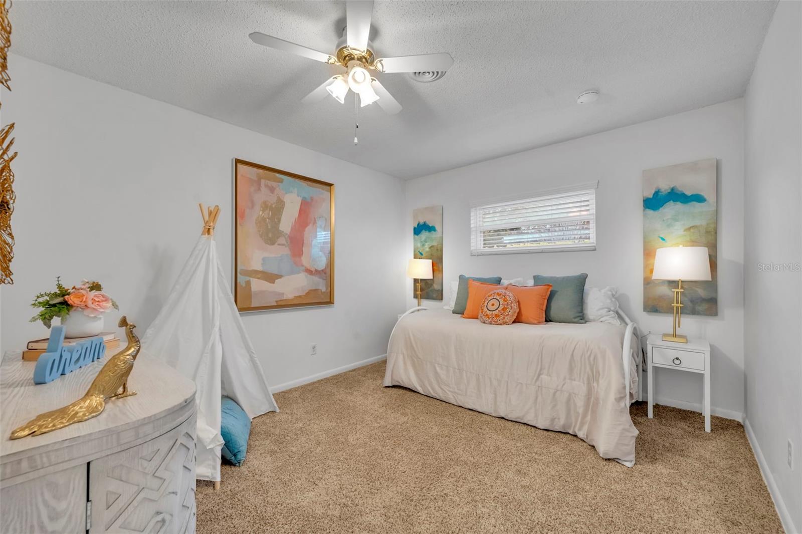 Image 23 of 44 For 1180 Banbury Trail