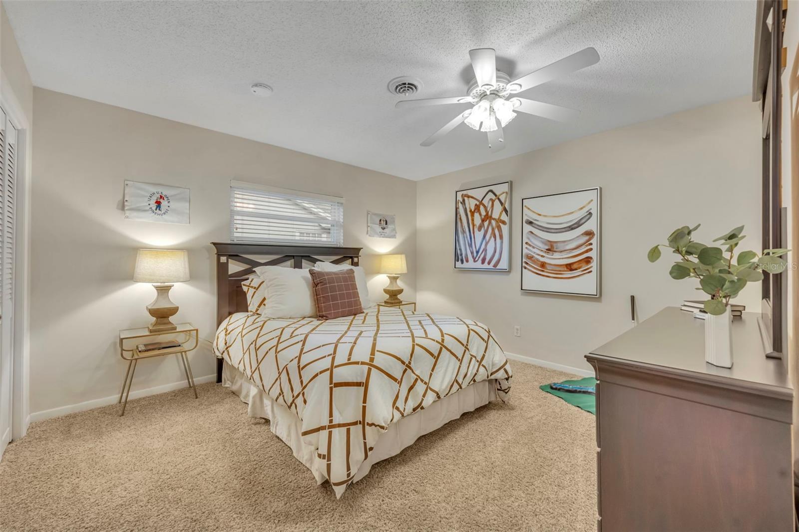 Image 25 of 44 For 1180 Banbury Trail