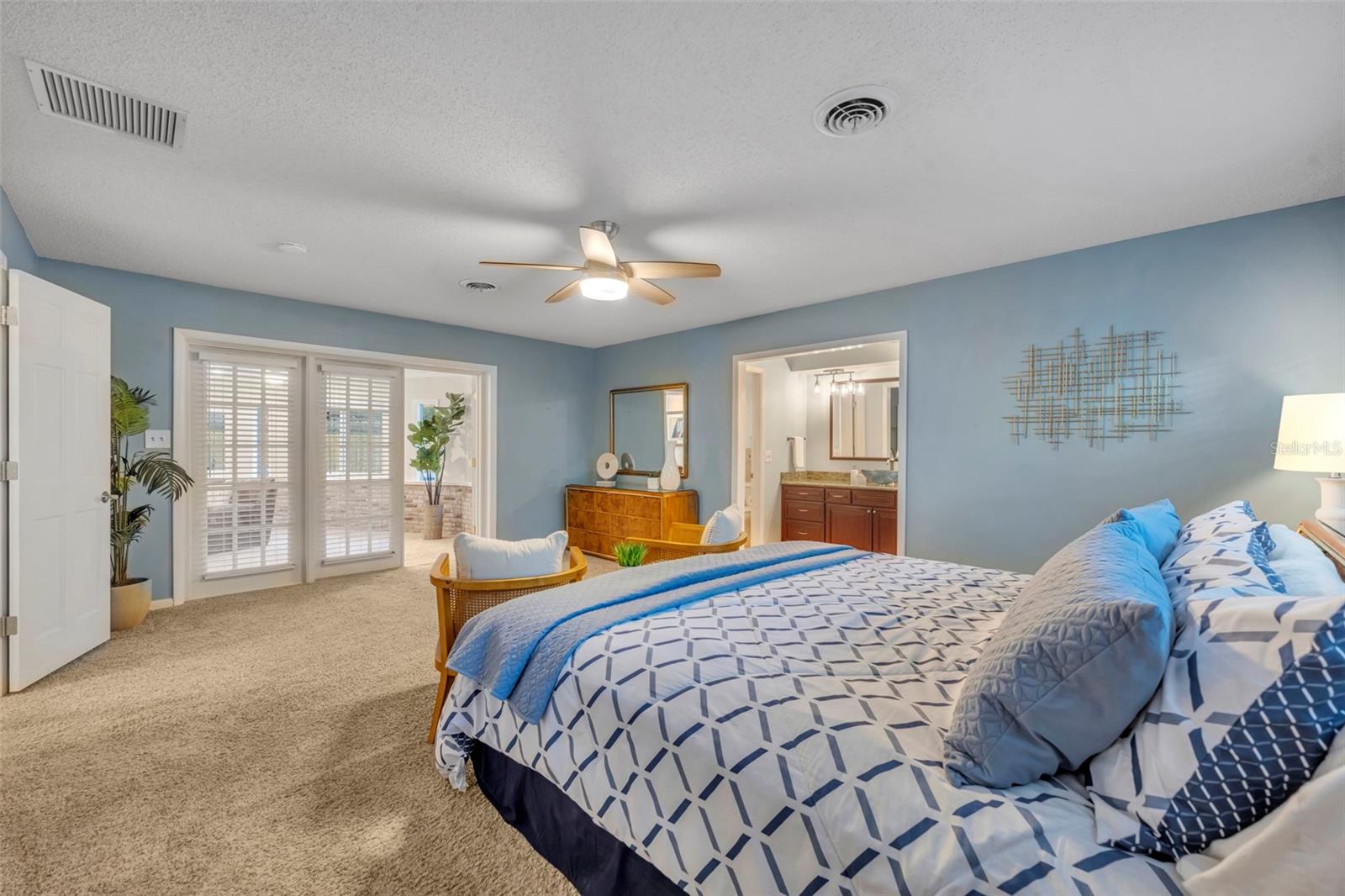 Image 28 of 44 For 1180 Banbury Trail