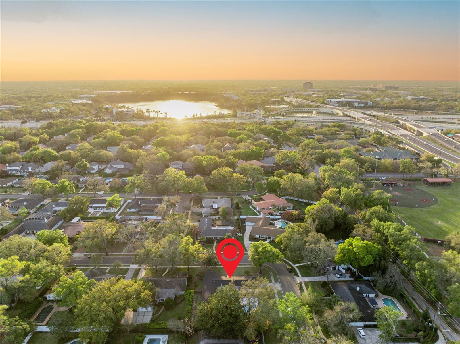 Image 39 of 44 For 1180 Banbury Trail