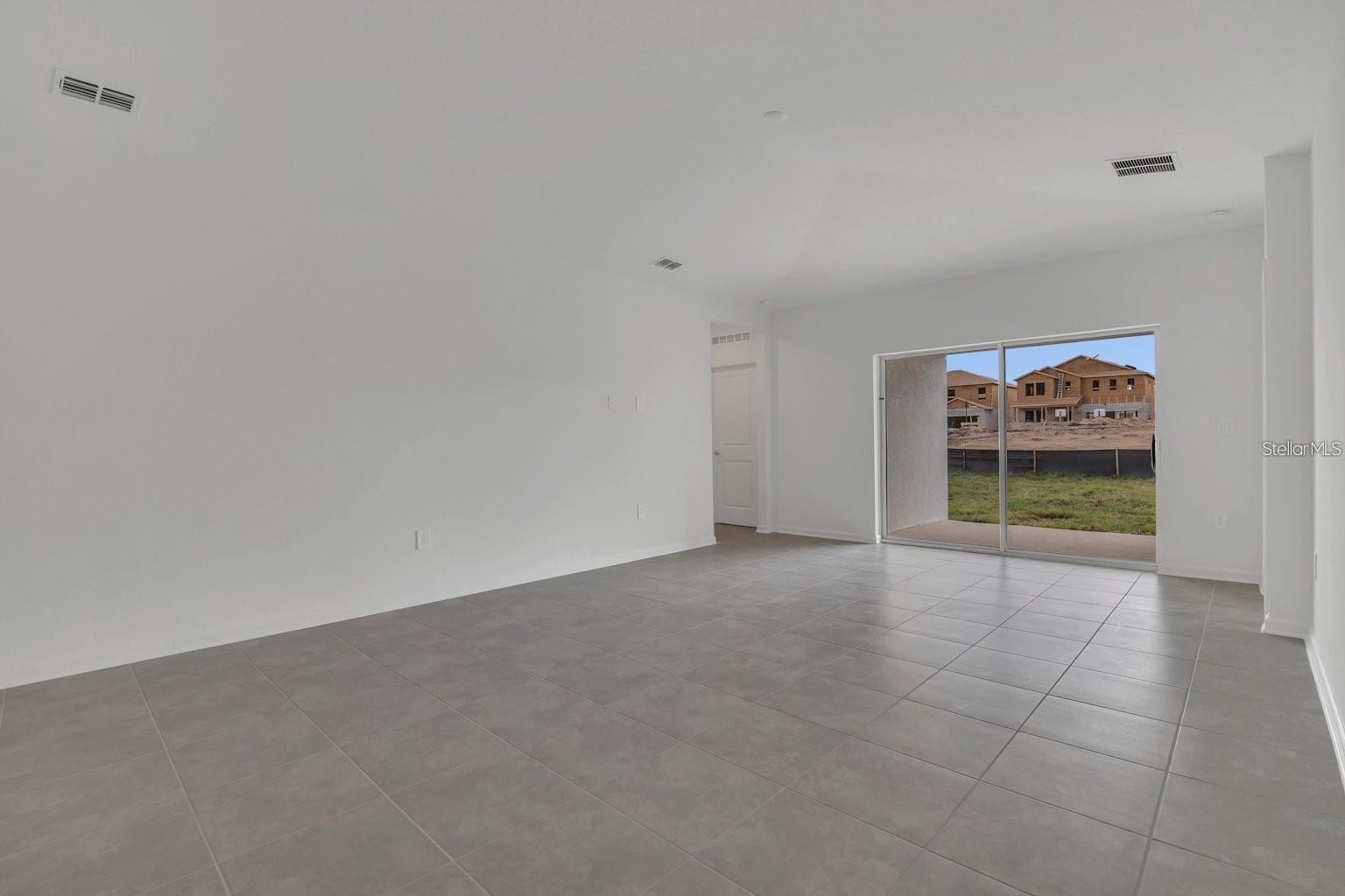 Image 18 of 24 For 2649 Armstrong Avenue A