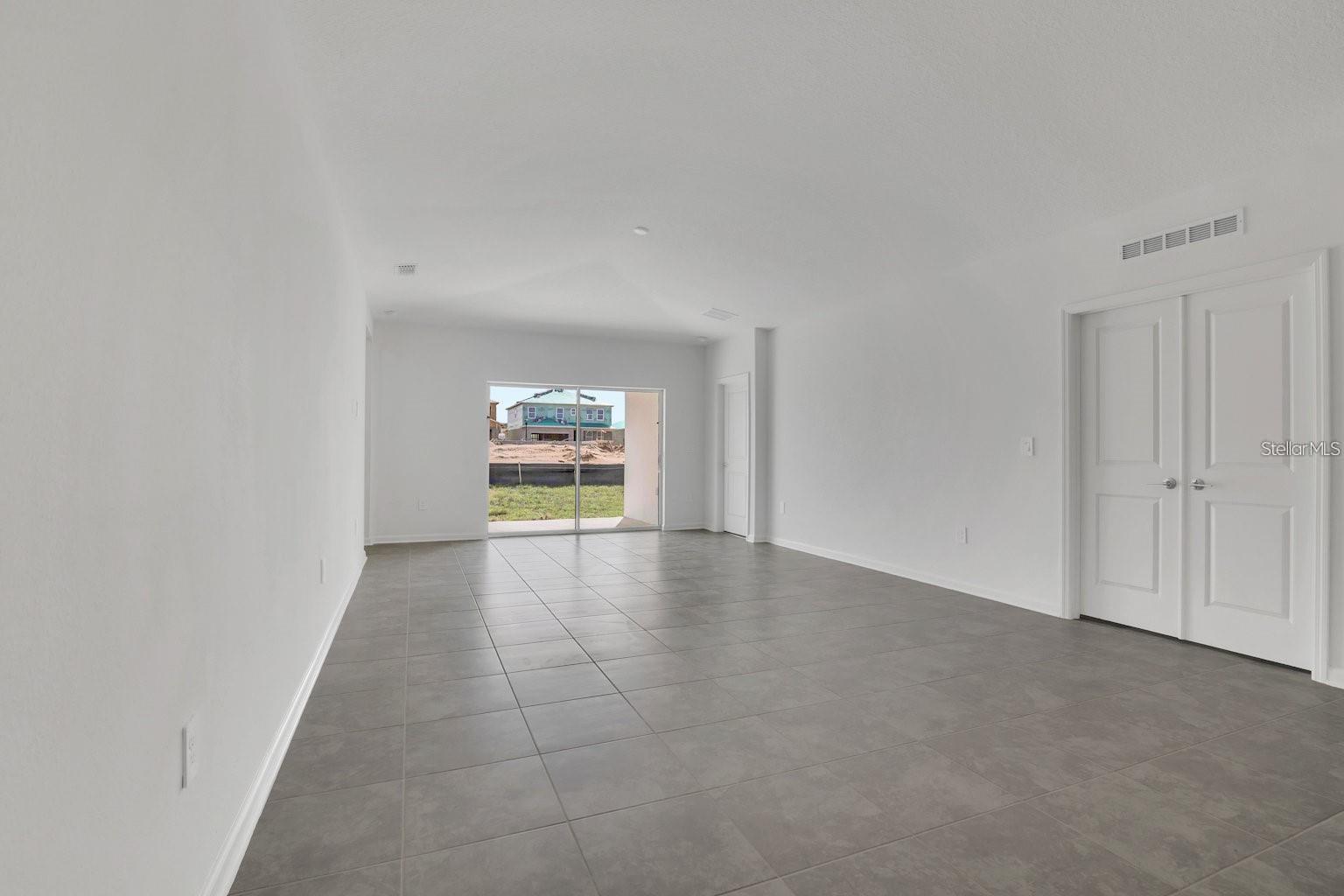 Image 24 of 24 For 2649 Armstrong Avenue A