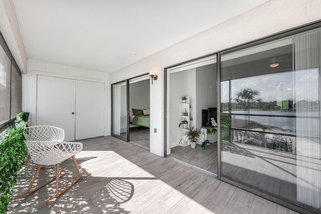 Image 13 of 30 For 4117 Fairview Vista Point 305