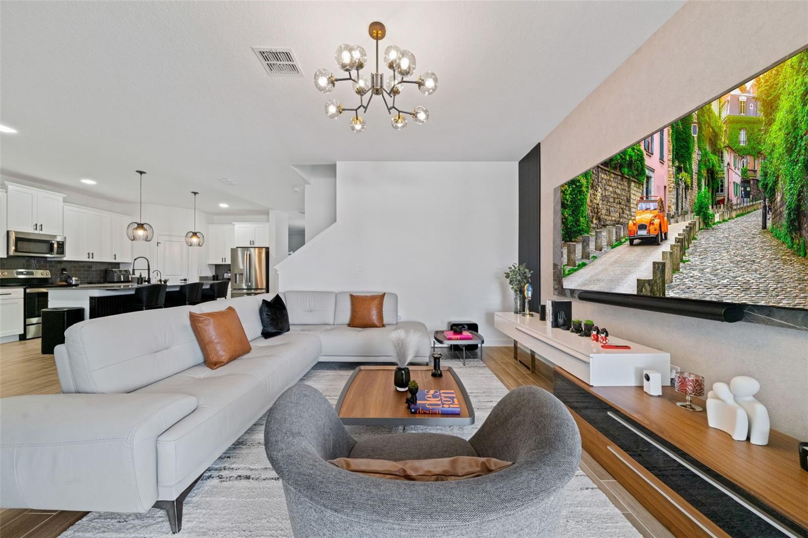 Image 11 of 36 For 3063 Addison Boulevard