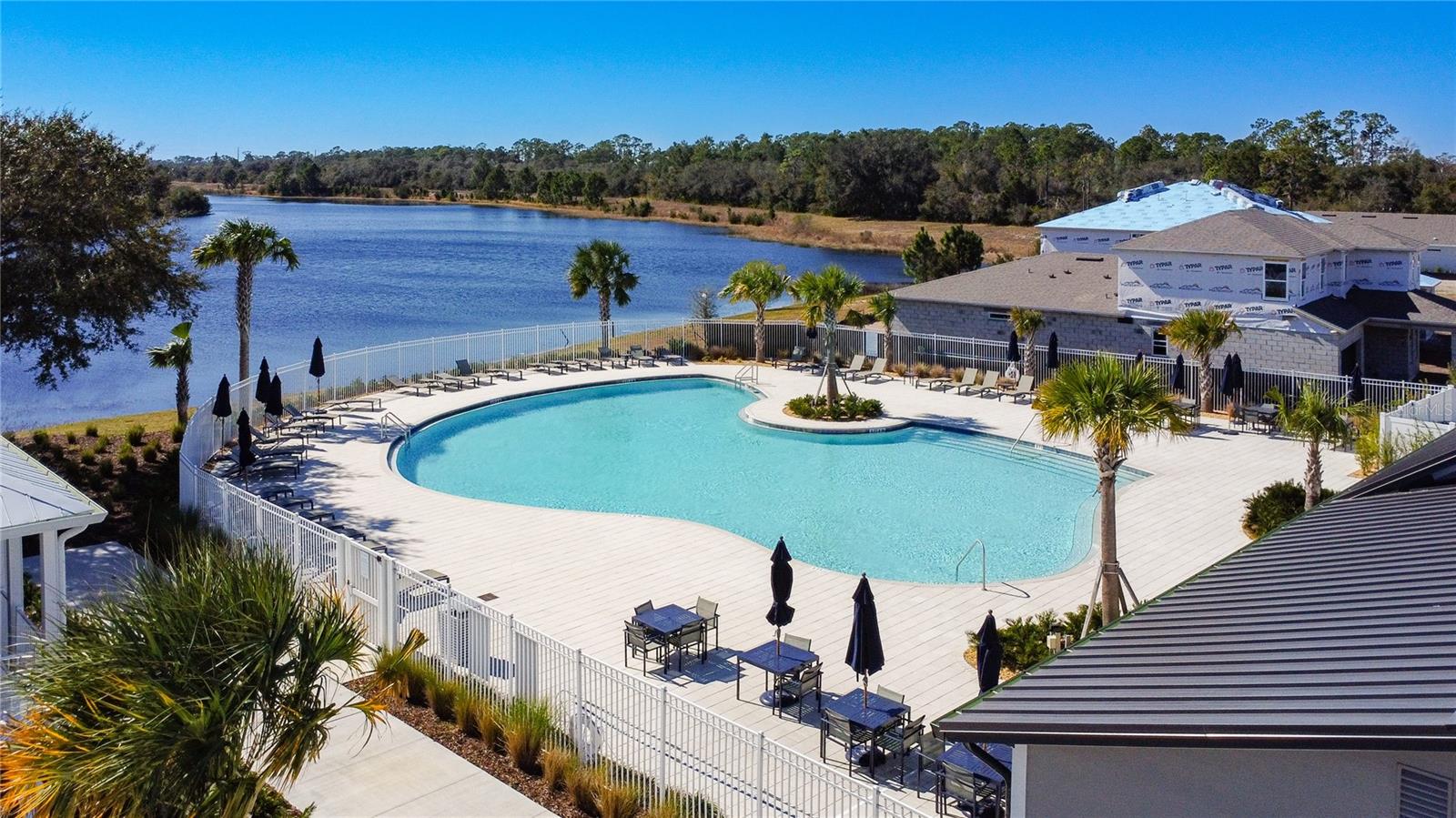 Image 33 of 36 For 3063 Addison Boulevard