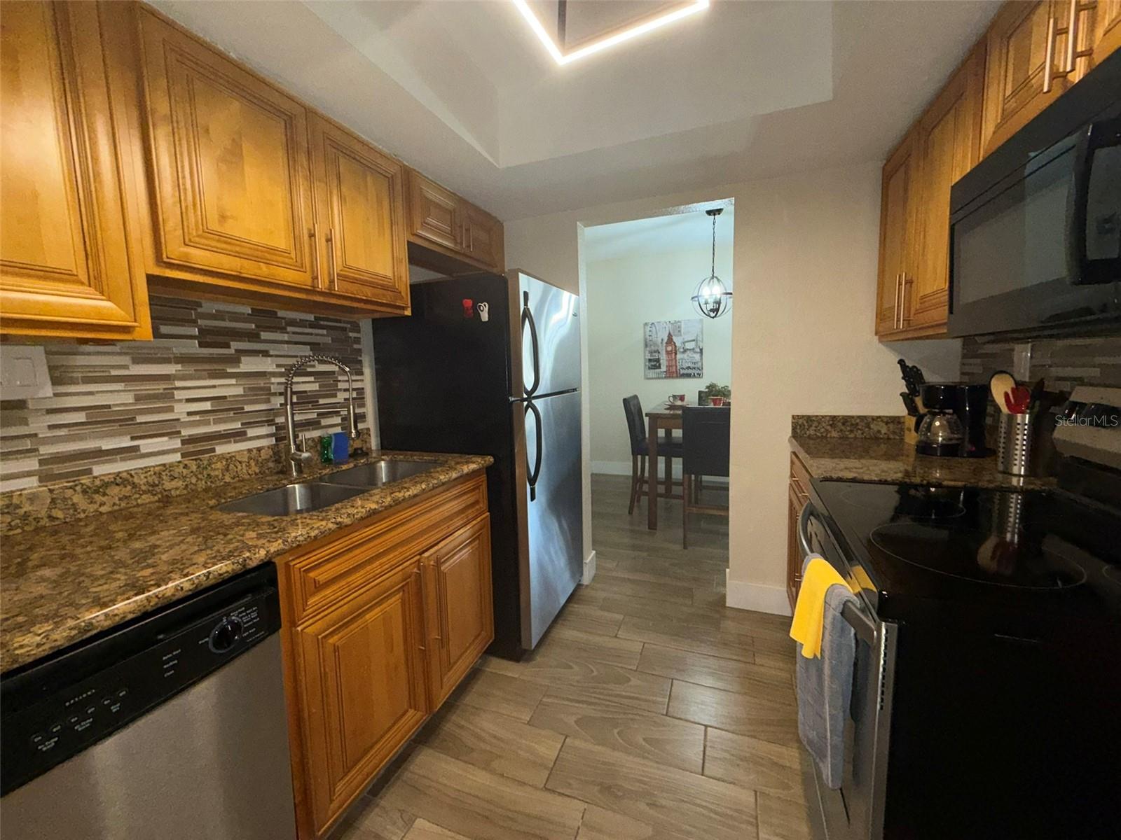 Image 8 of 20 For 4807 Texas Avenue 4807d