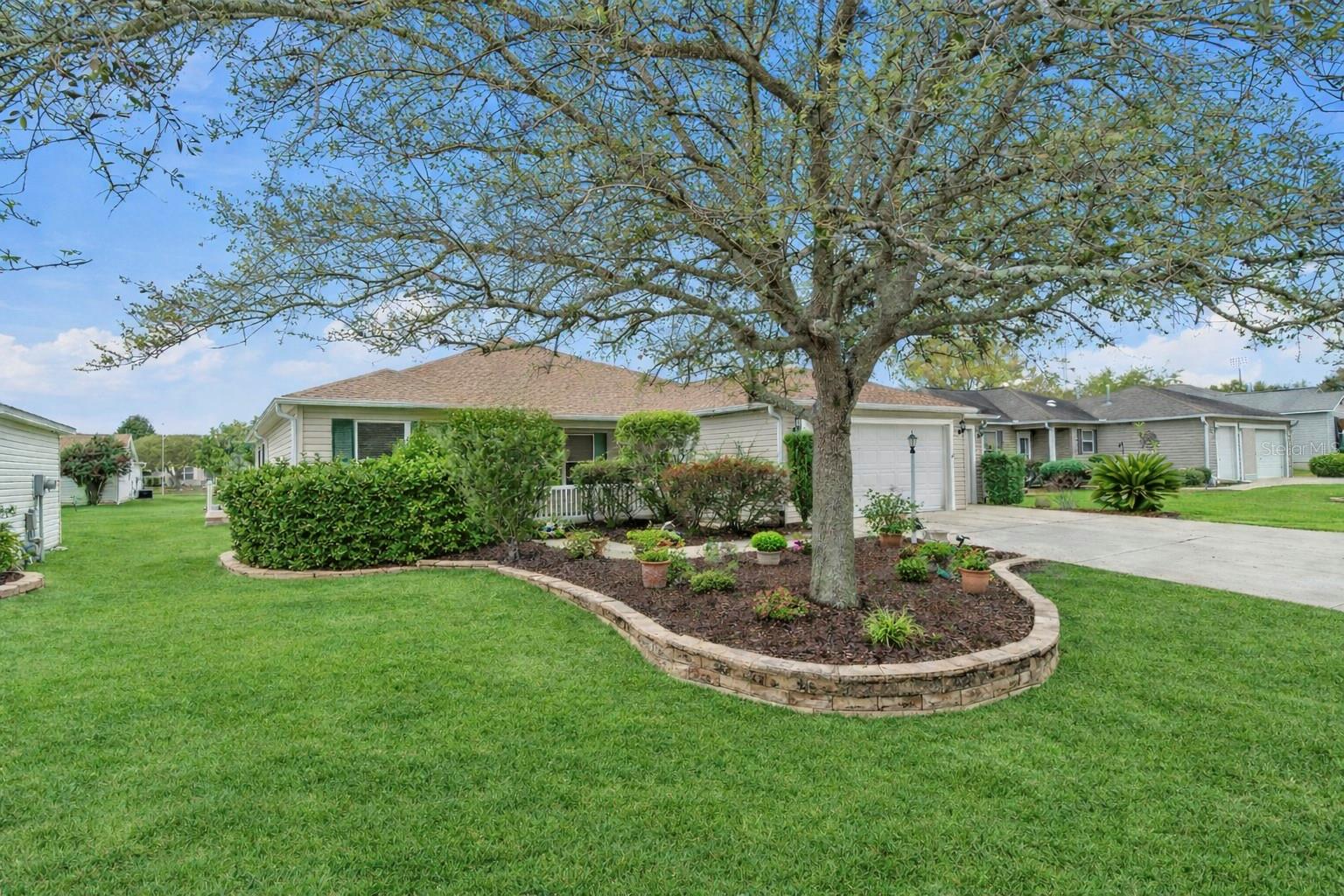 Image 3 of 30 For 2525 Five Forks Trail