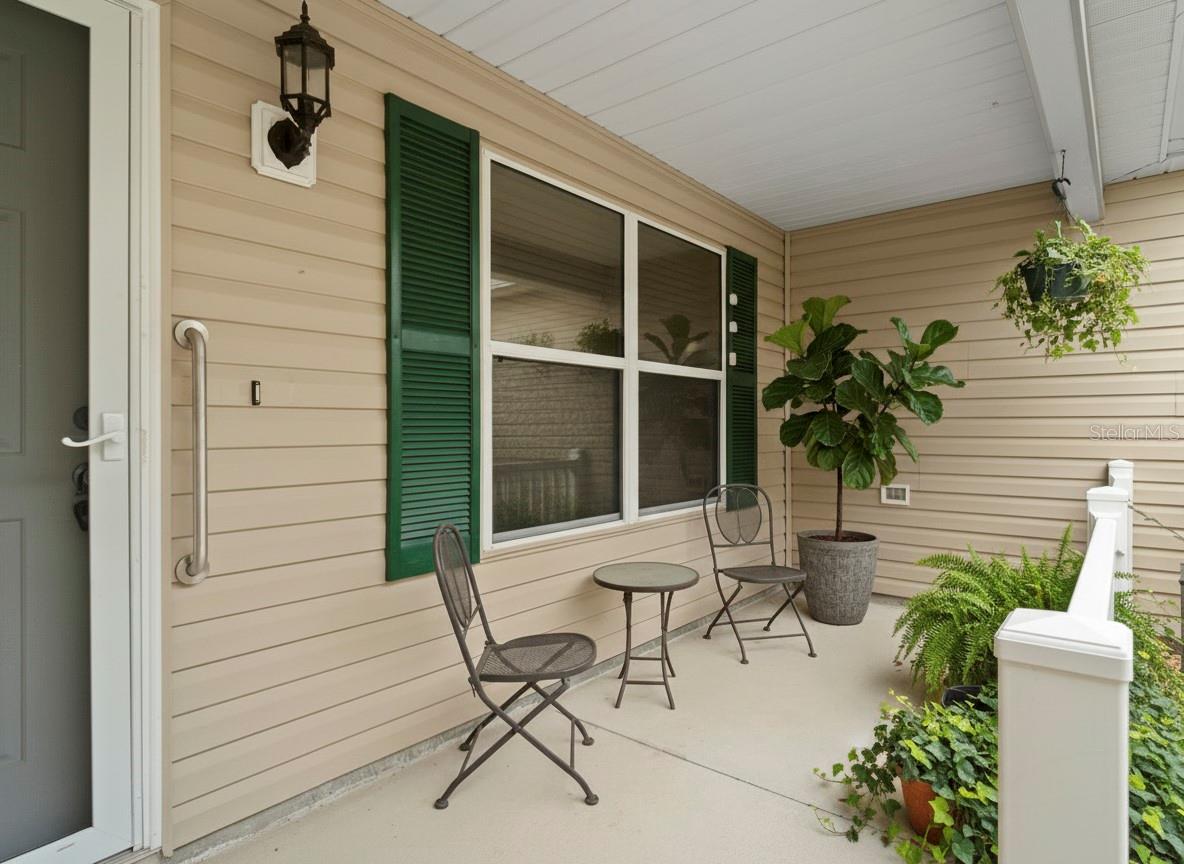 Image 4 of 30 For 2525 Five Forks Trail