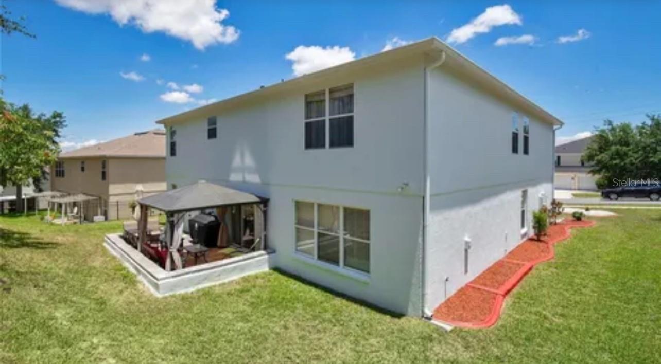 Image 2 of 24 For 654 Skyridge Road