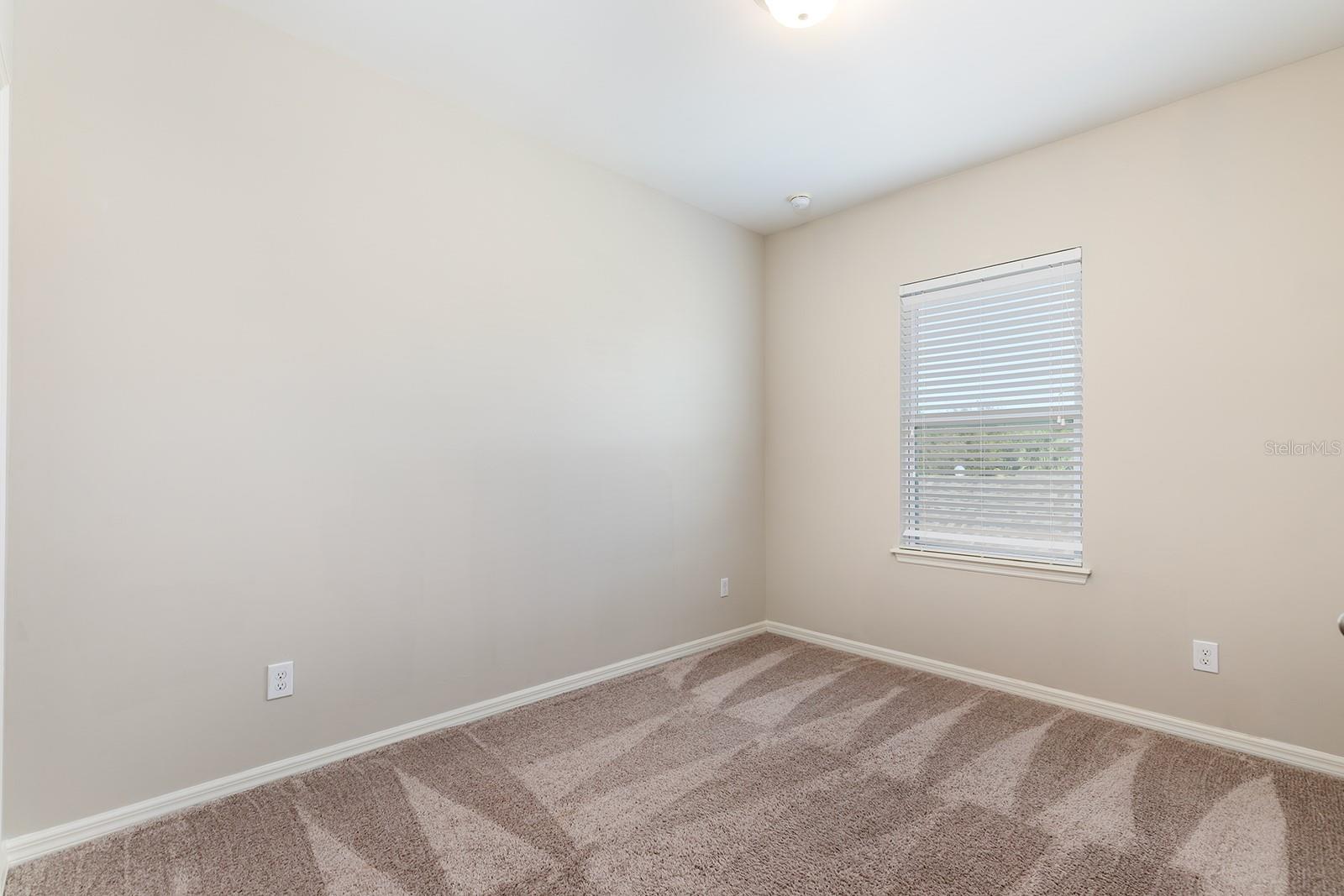 Image 13 of 21 For 11686 Water Run Aly