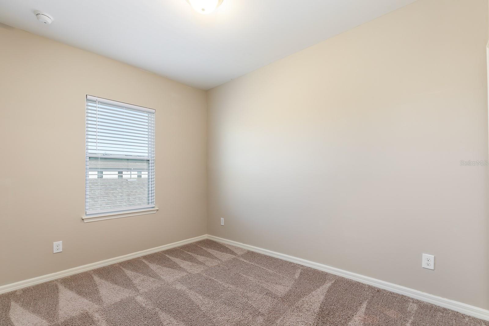 Image 14 of 21 For 11686 Water Run Aly