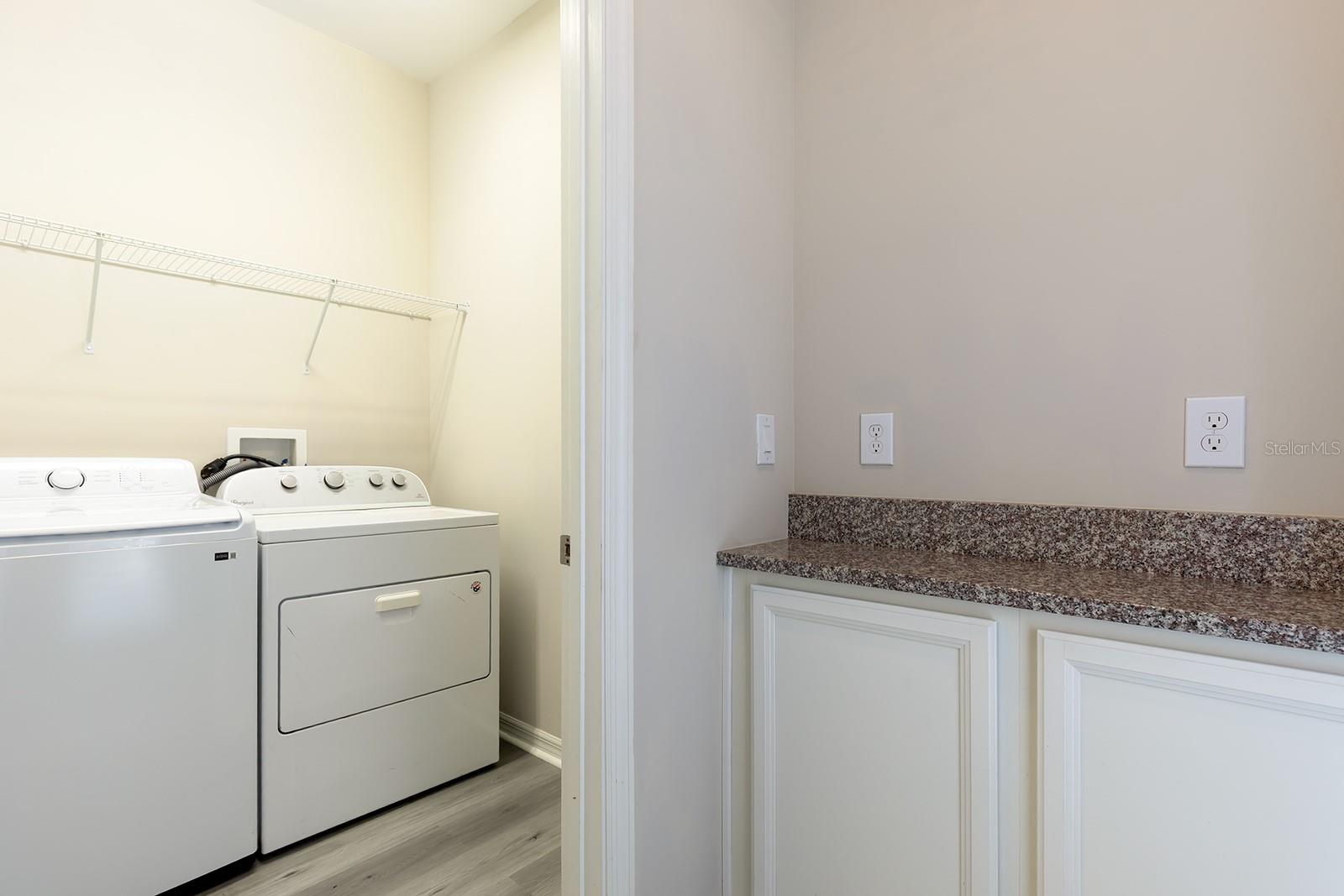 Image 15 of 21 For 11686 Water Run Aly