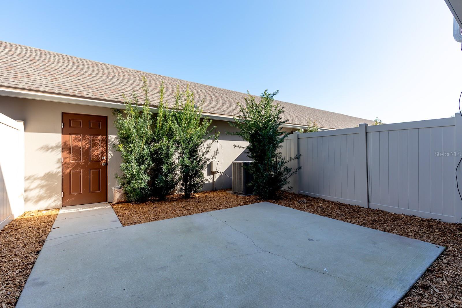 Image 17 of 21 For 11686 Water Run Aly