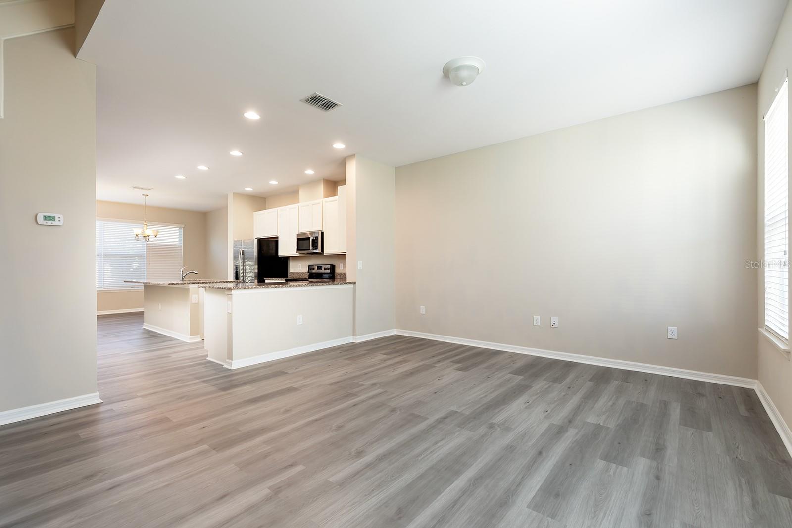 Image 3 of 21 For 11686 Water Run Aly