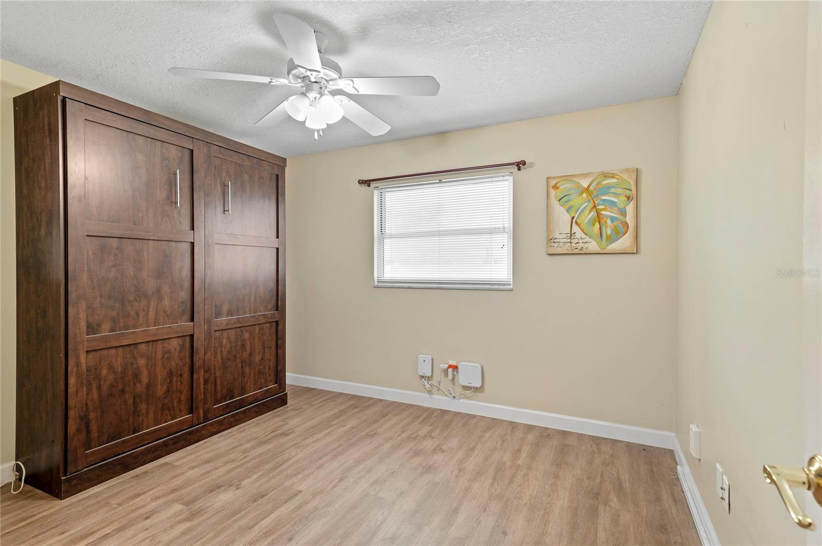 Listing photo id 21 for 516 Puerta Court