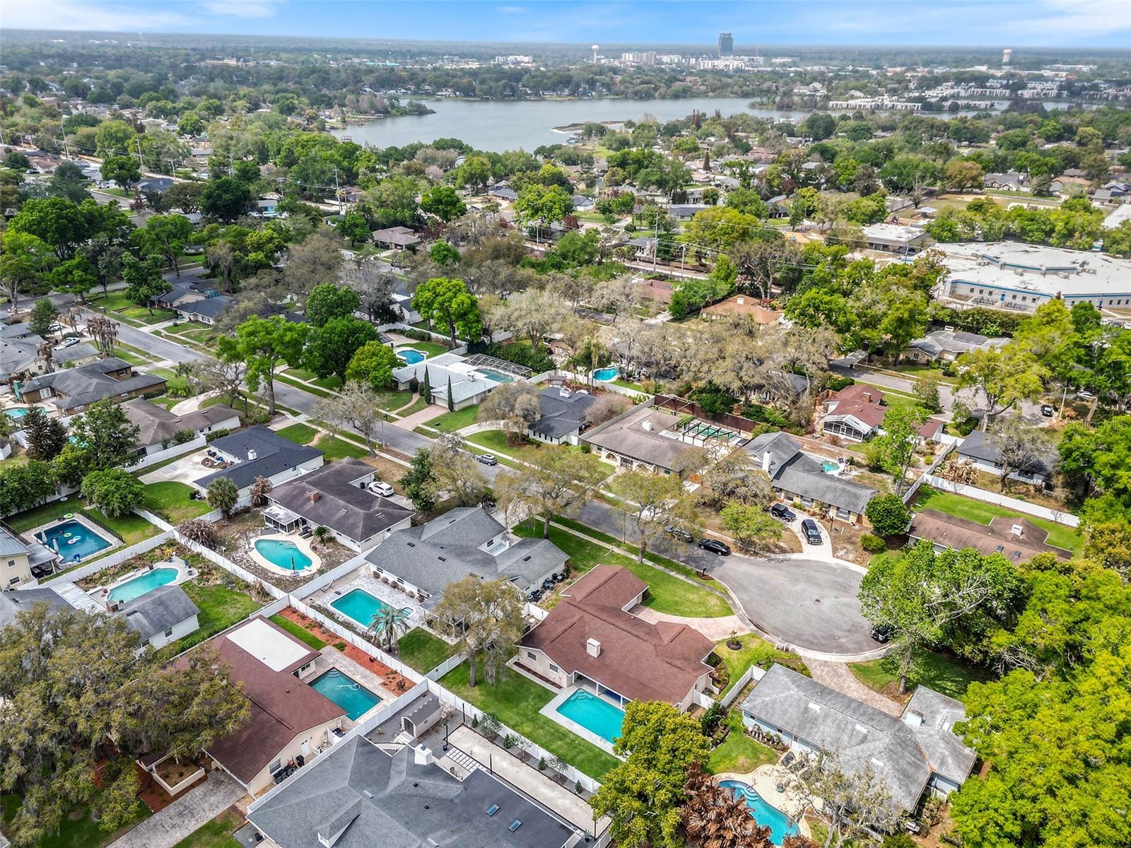 Listing photo id 41 for 516 Puerta Court