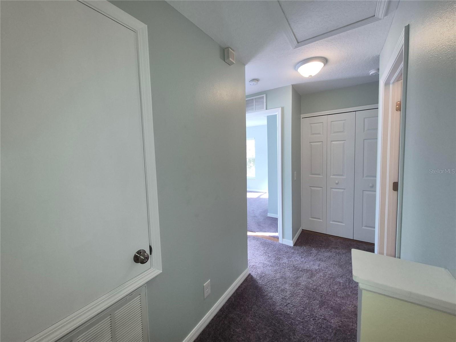 Image 14 of 29 For 3845 Island Way