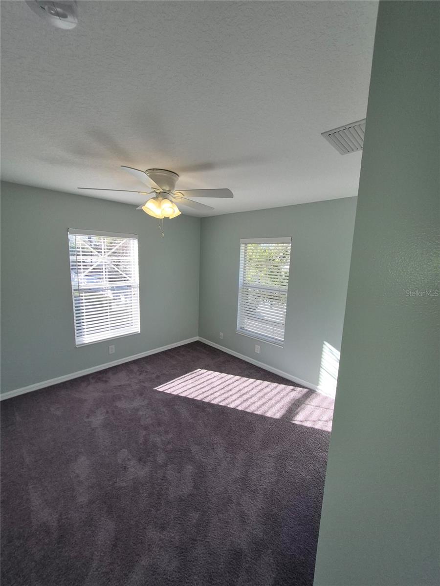 Image 19 of 29 For 3845 Island Way