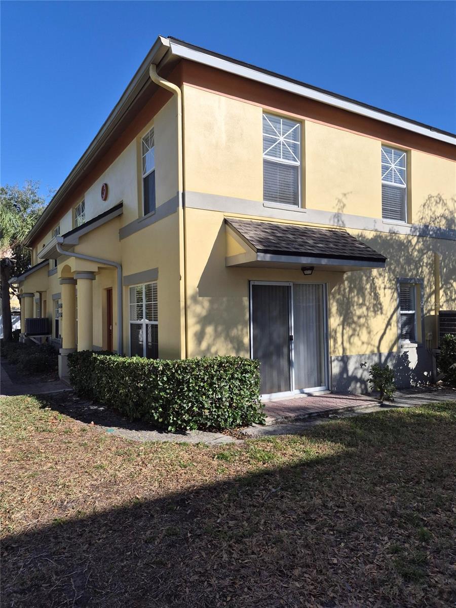 Image 25 of 29 For 3845 Island Way