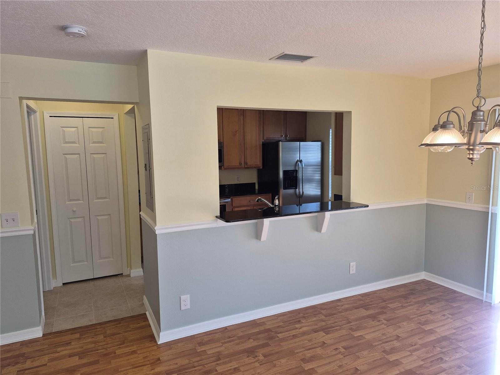 Image 7 of 29 For 3845 Island Way