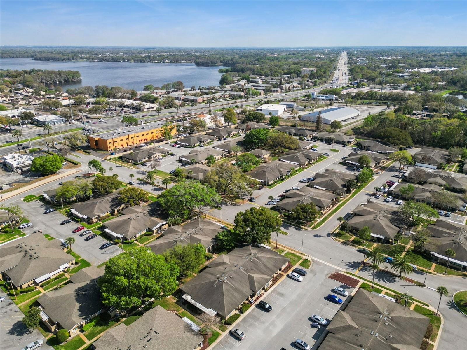 Image 28 of 84 For 527 Etna Court 105