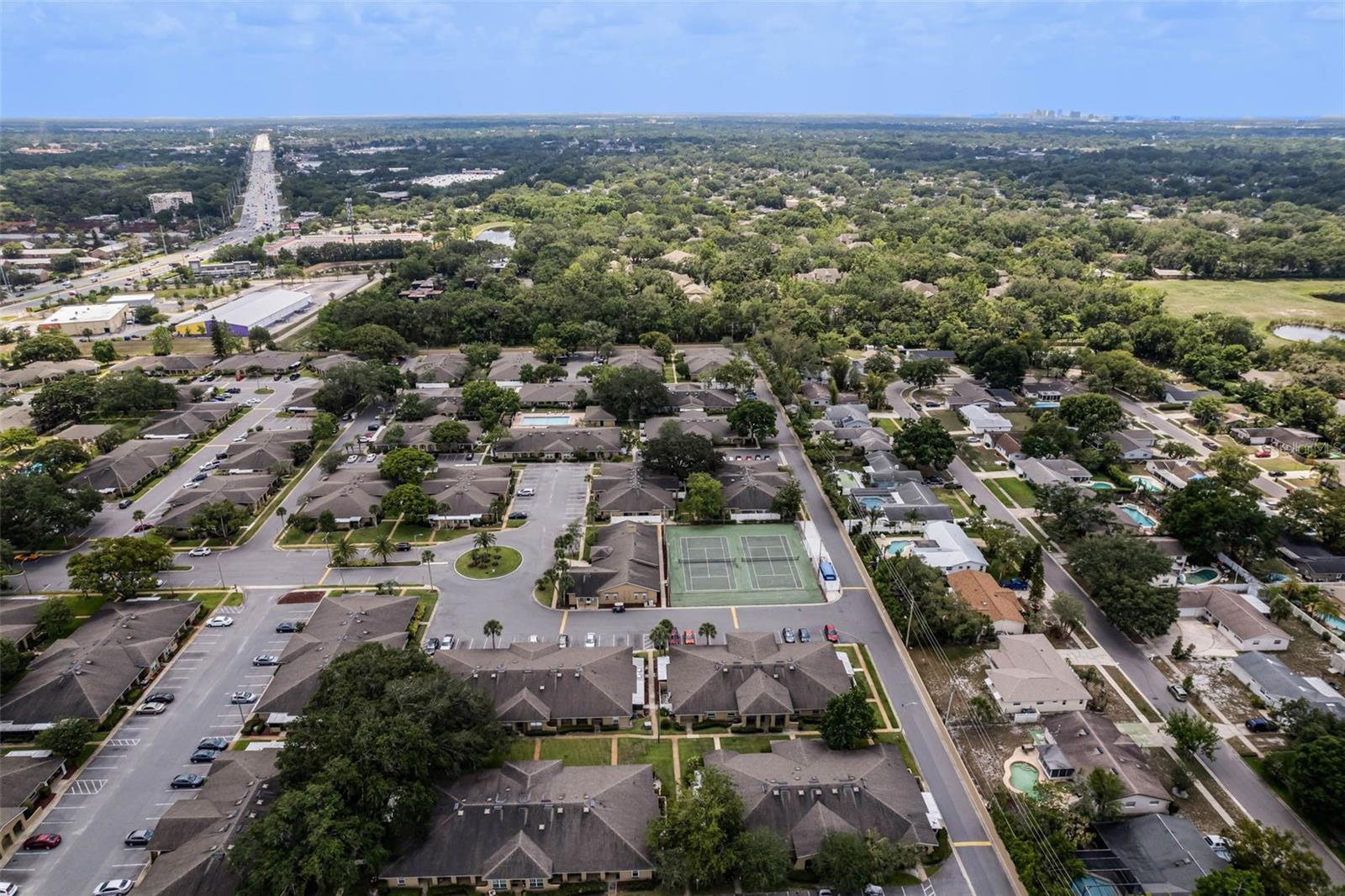 Image 62 of 84 For 527 Etna Court 105