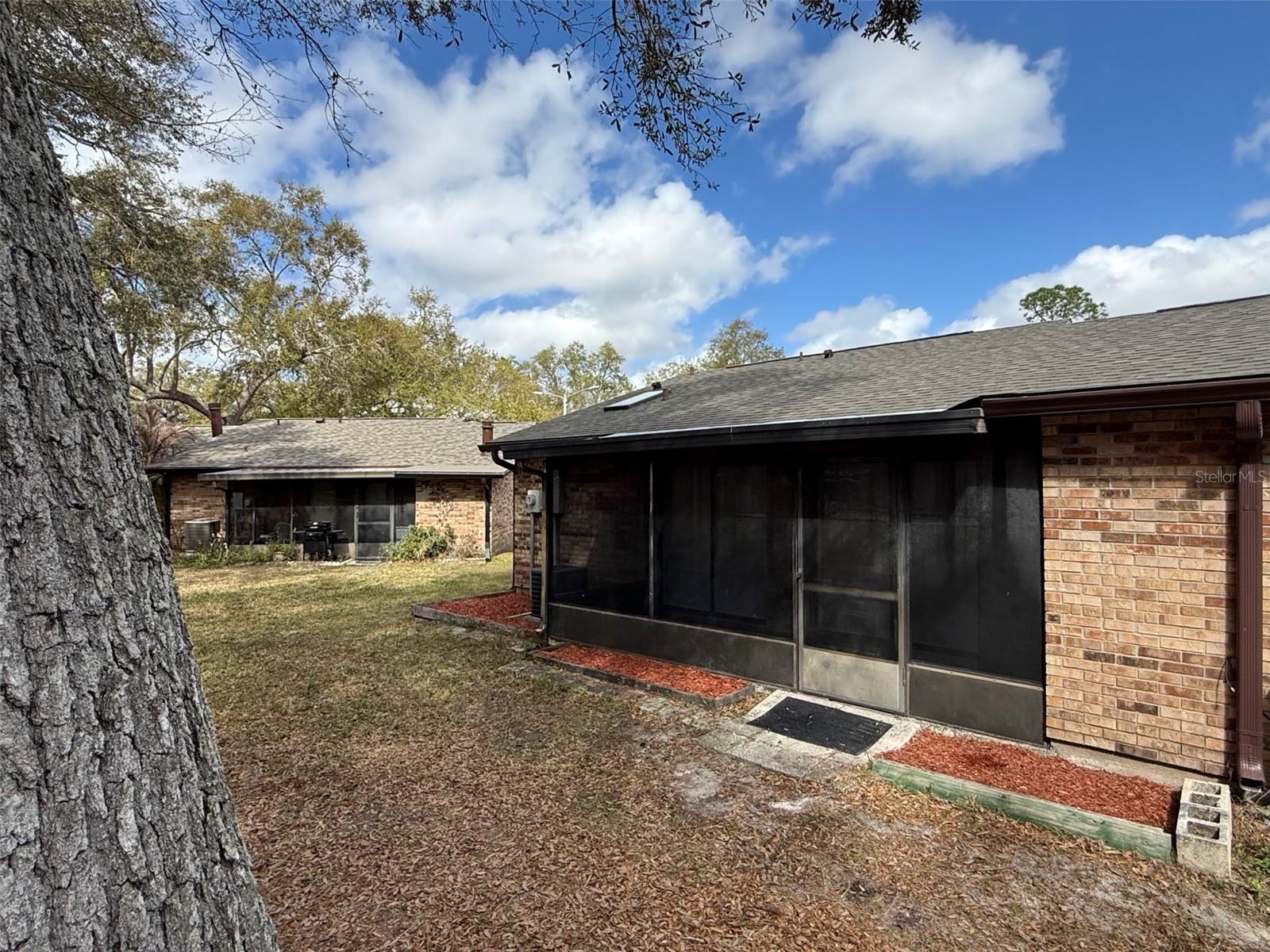 Image 2 of 16 For 1831 Foxhall Circle