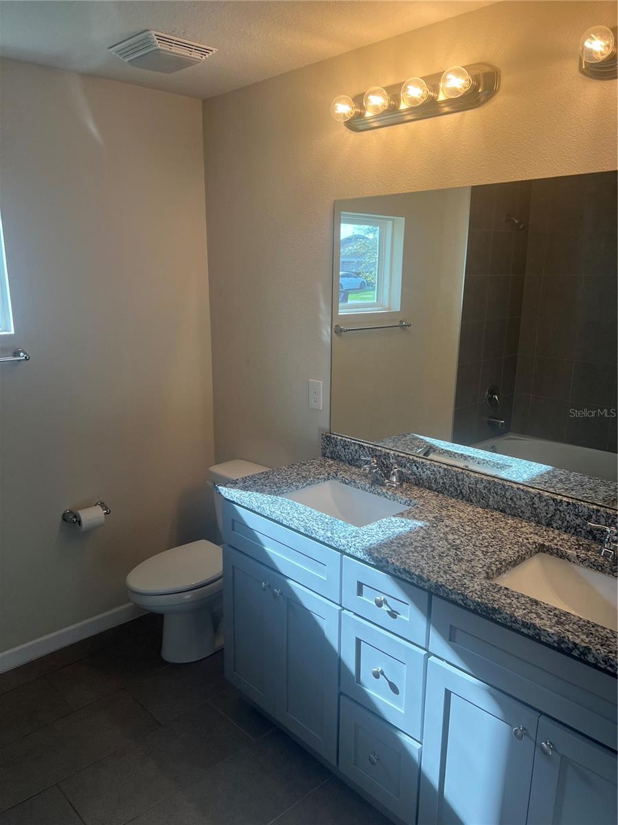 Image 17 of 21 For 5155 91st Street